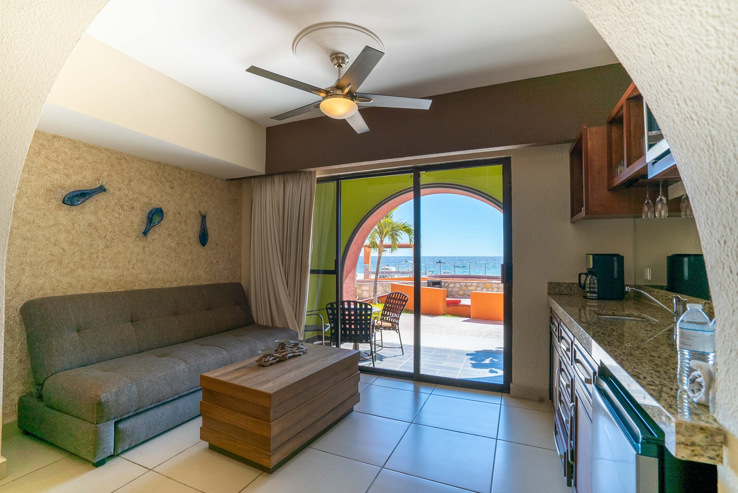 Hotel Palmas de Cortez Ocean King Room-6.jpg