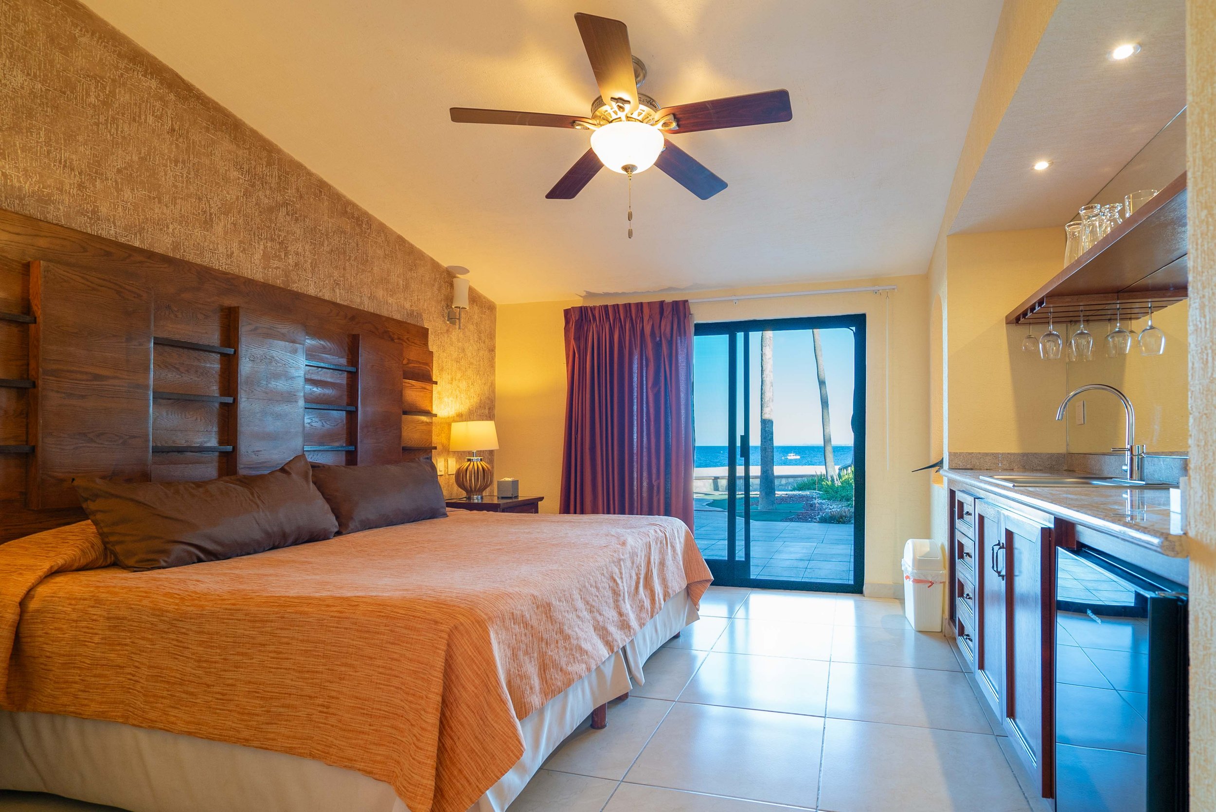 Hotel Playa del Sol - Pool Single Room.jpg