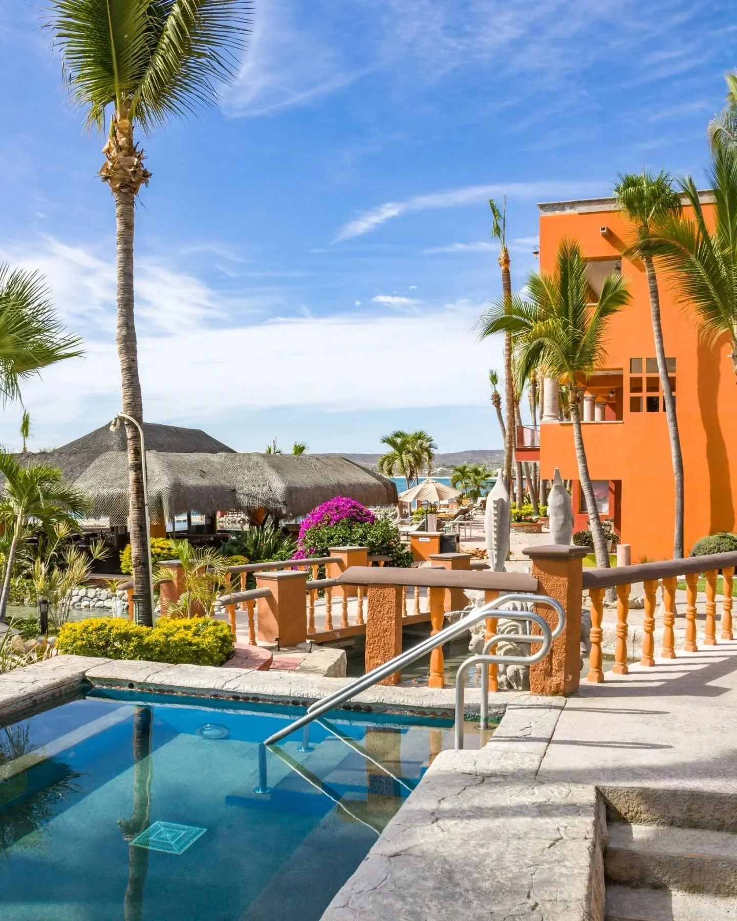 Palmas de Cortez es hermoso en cada momento: amaneceres, atardeceres, la brisa del mar y esa tranquilidad que te hace sentir en casa. ✨🌴

Palmas de Cortez is beautiful in every moment&mdash;sunrises, sunsets, the sea breeze, and the calm that makes 