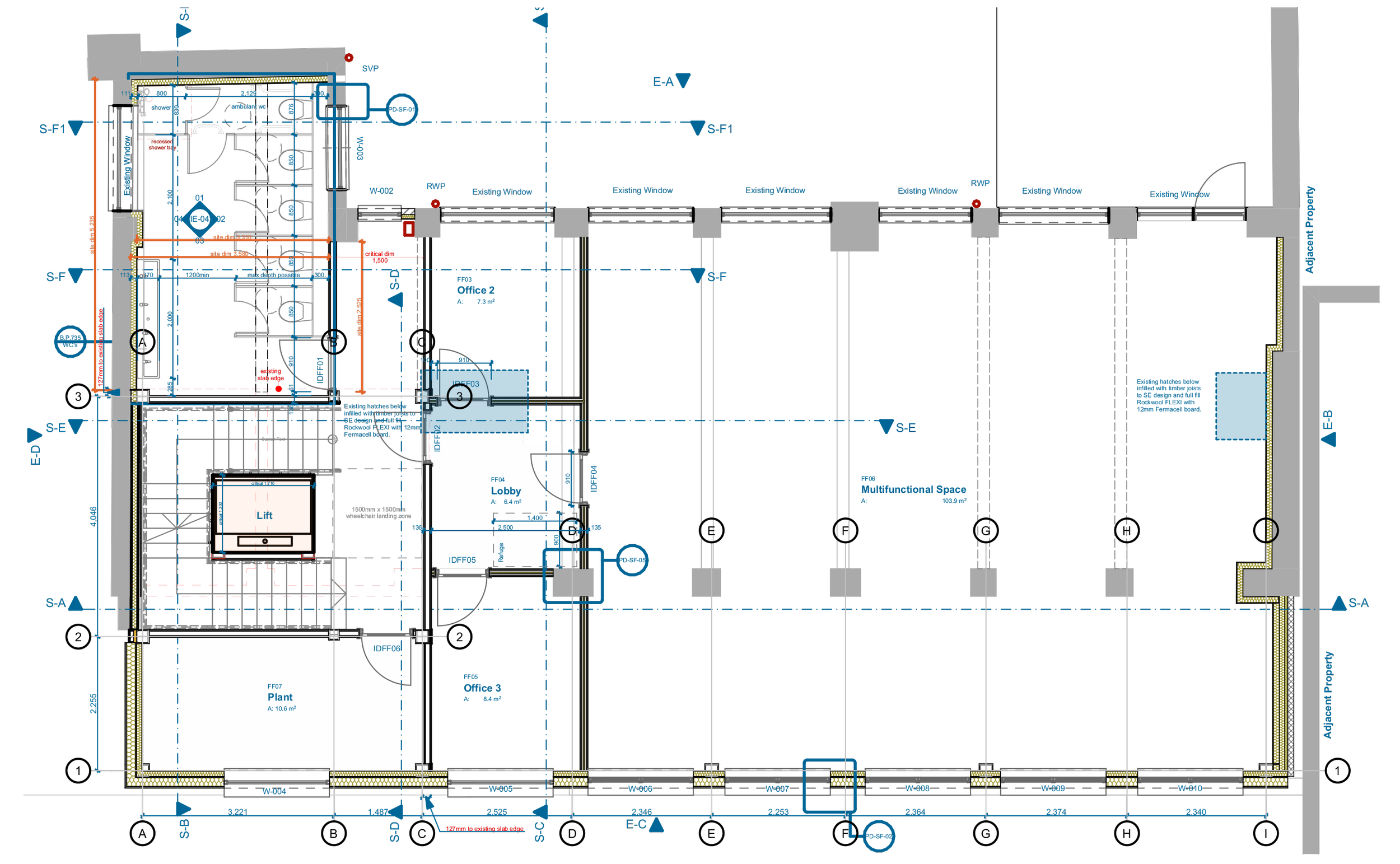 Architectural floor plan of a building with labeled rooms including offices, a lobby, a plant room, and a multifunctional space, featuring various structural and electrical details.