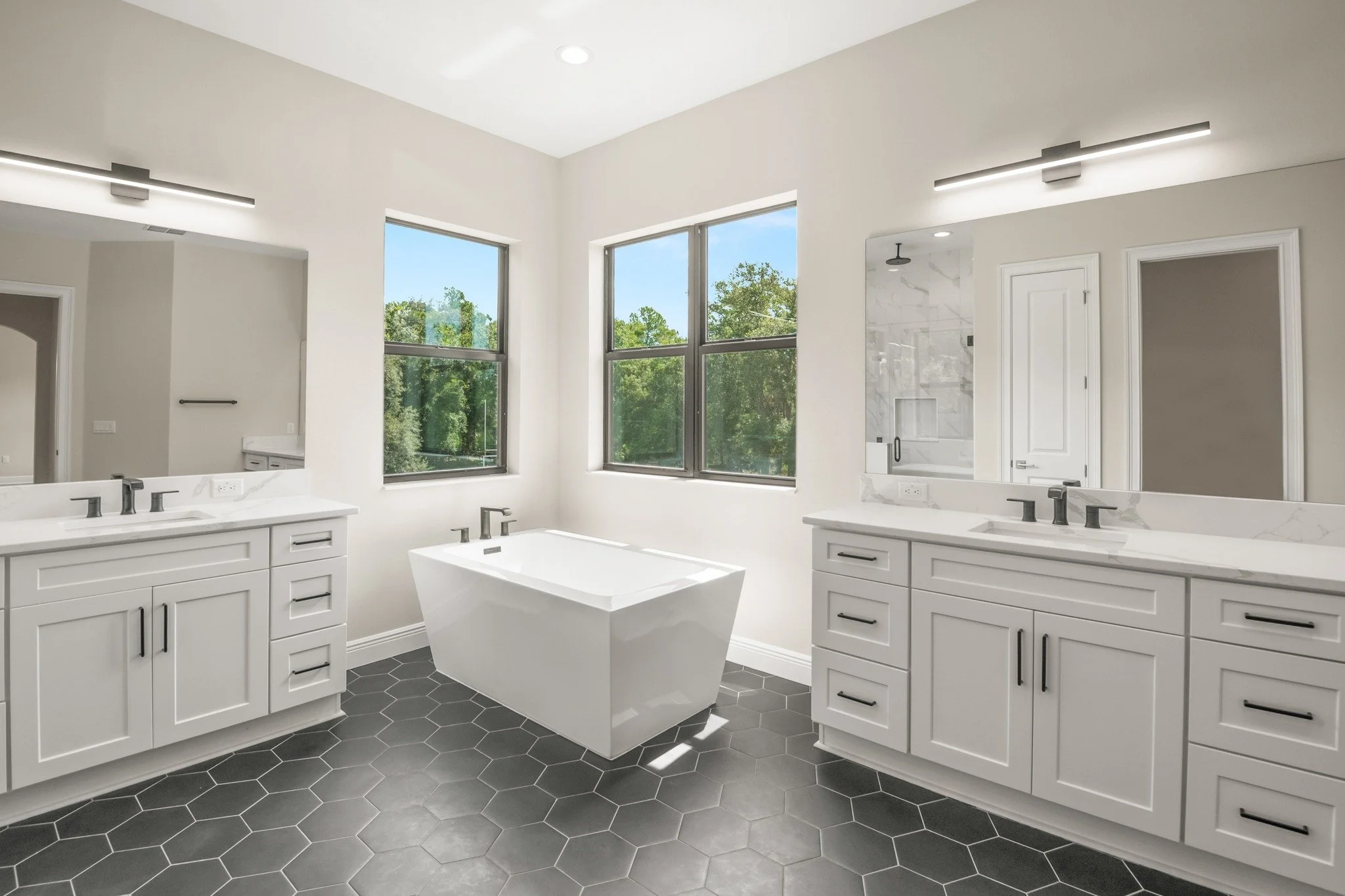 How Professional Real Estate Photography Sells Tampa Bay Homes Faster