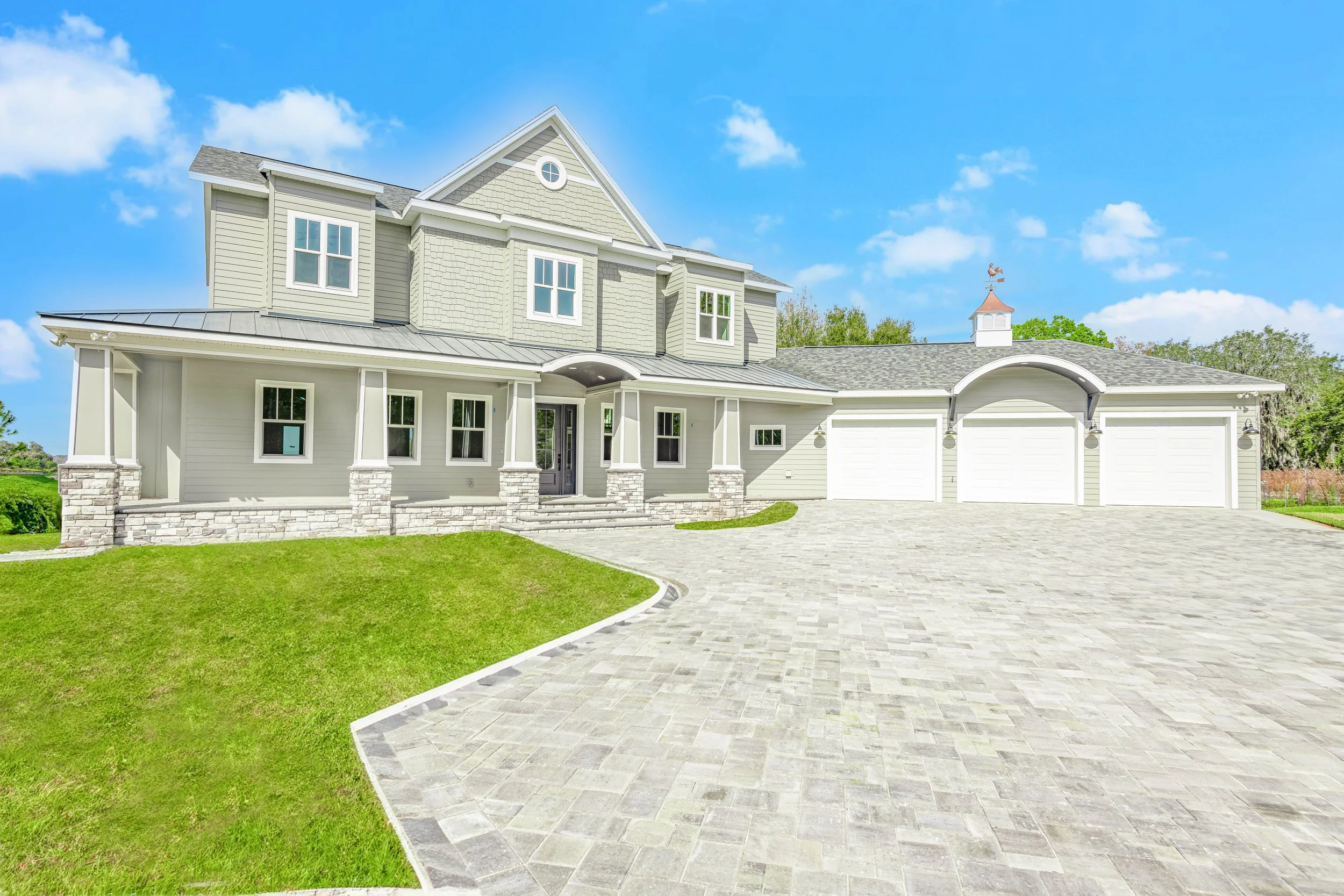 Luxury exterior home photo in Davis Islands Hillsborough County.jpg