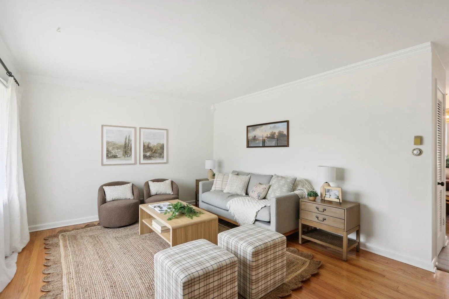 Vacant Stage: W Hope Avenue