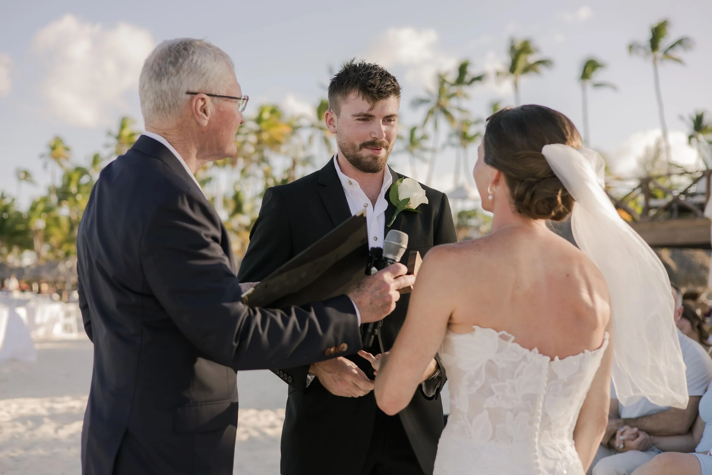 Legal vs Symbolic Wedding in the Dominican Republic: 2026 Guide