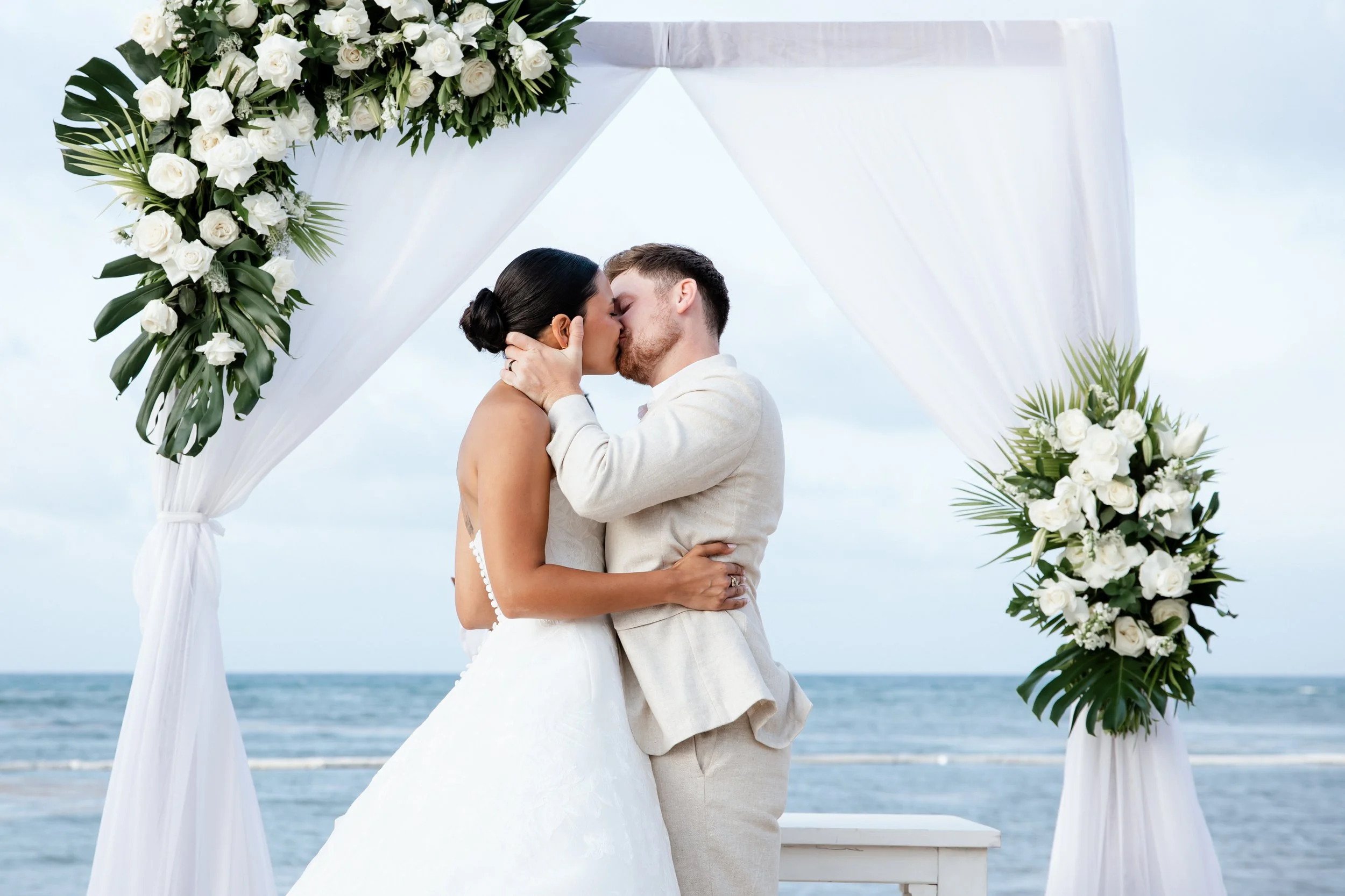 secrets-tides-first-kiss-beach-arch.jpg