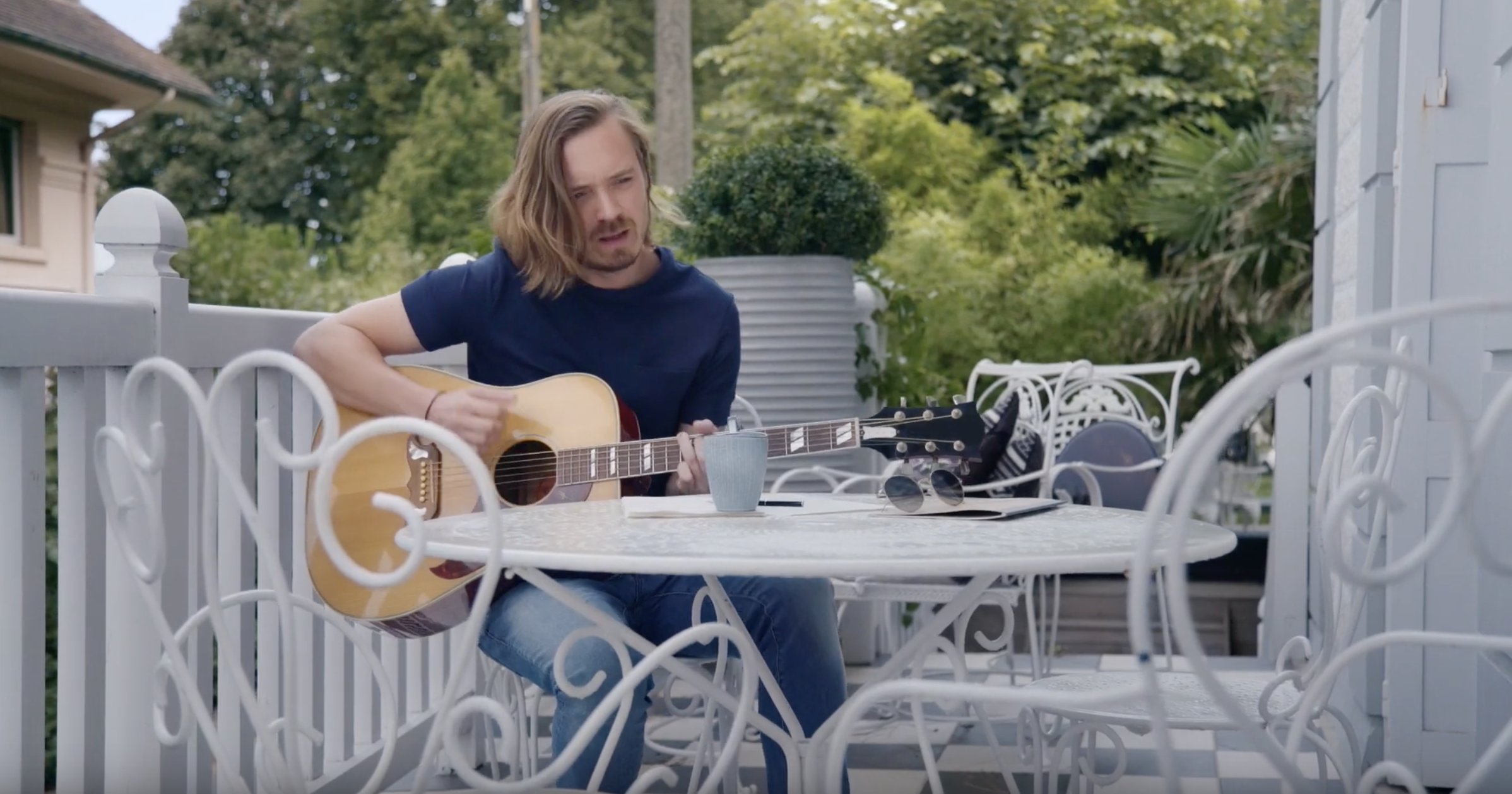 MARTIN STAHL / Oh Darling (En/Fr)Directed by James Baxter Gentry IV Cinematography by Marius Thomasset-Schanke Sony/ATV Music Publishing France ©2018