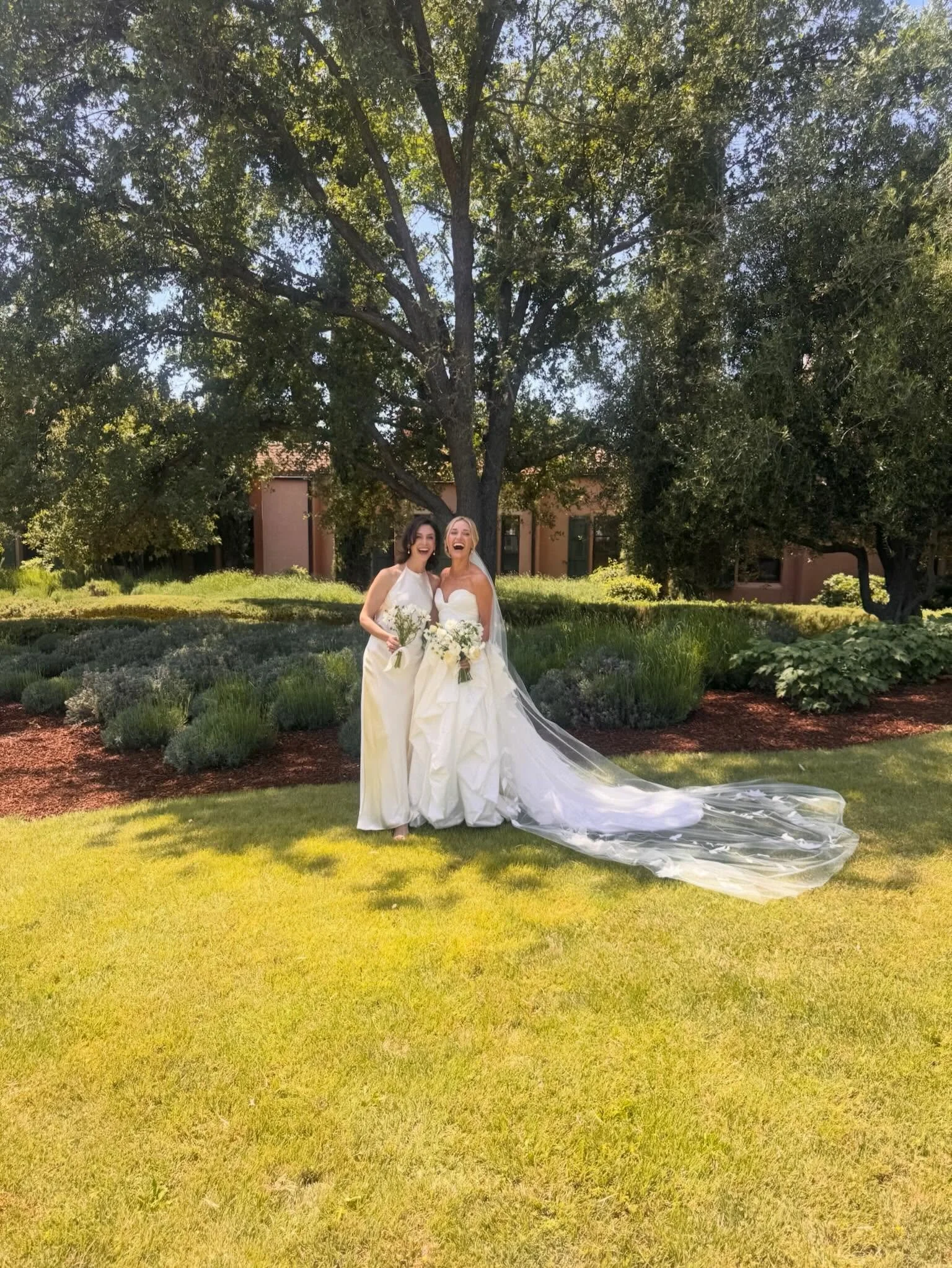 Still swooning over the most incredible weekend spent celebrating @kelseymporter wedding. 🌿

The flowers, stationary, place settings, music food, drinks (I could go on) were immaculately procured without any detail spared.

The event was so &ldquo;h