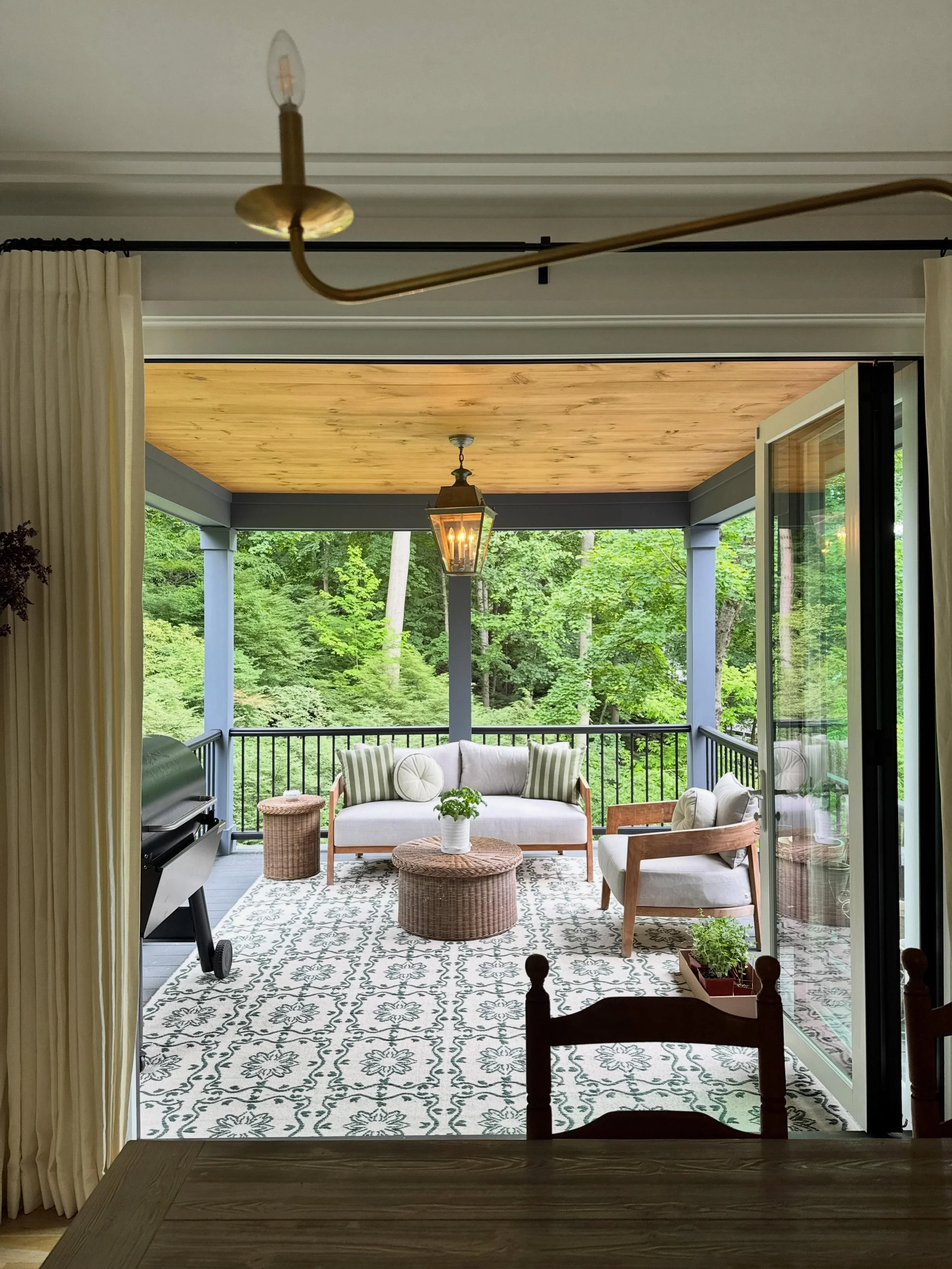 Living for this gorgeous outdoor living space situated perfectly right off of our Westport, Connecticut client&rsquo;s dining room 🌱🌧️

Now to choose which fabric we will cover the outdoor cushions in! Let us know which is your favorite 🤍

Meanwhi