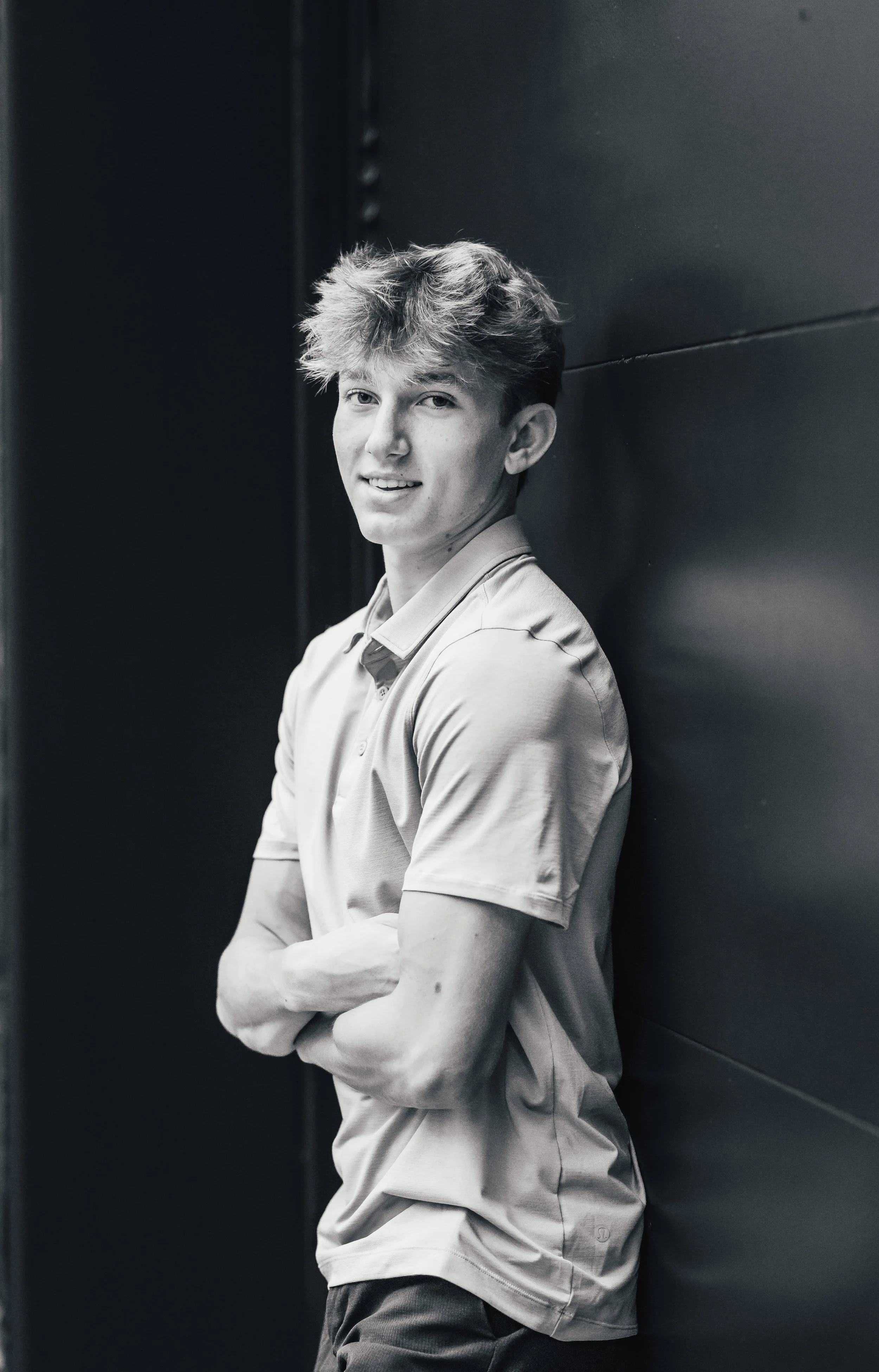 black and white senior photo