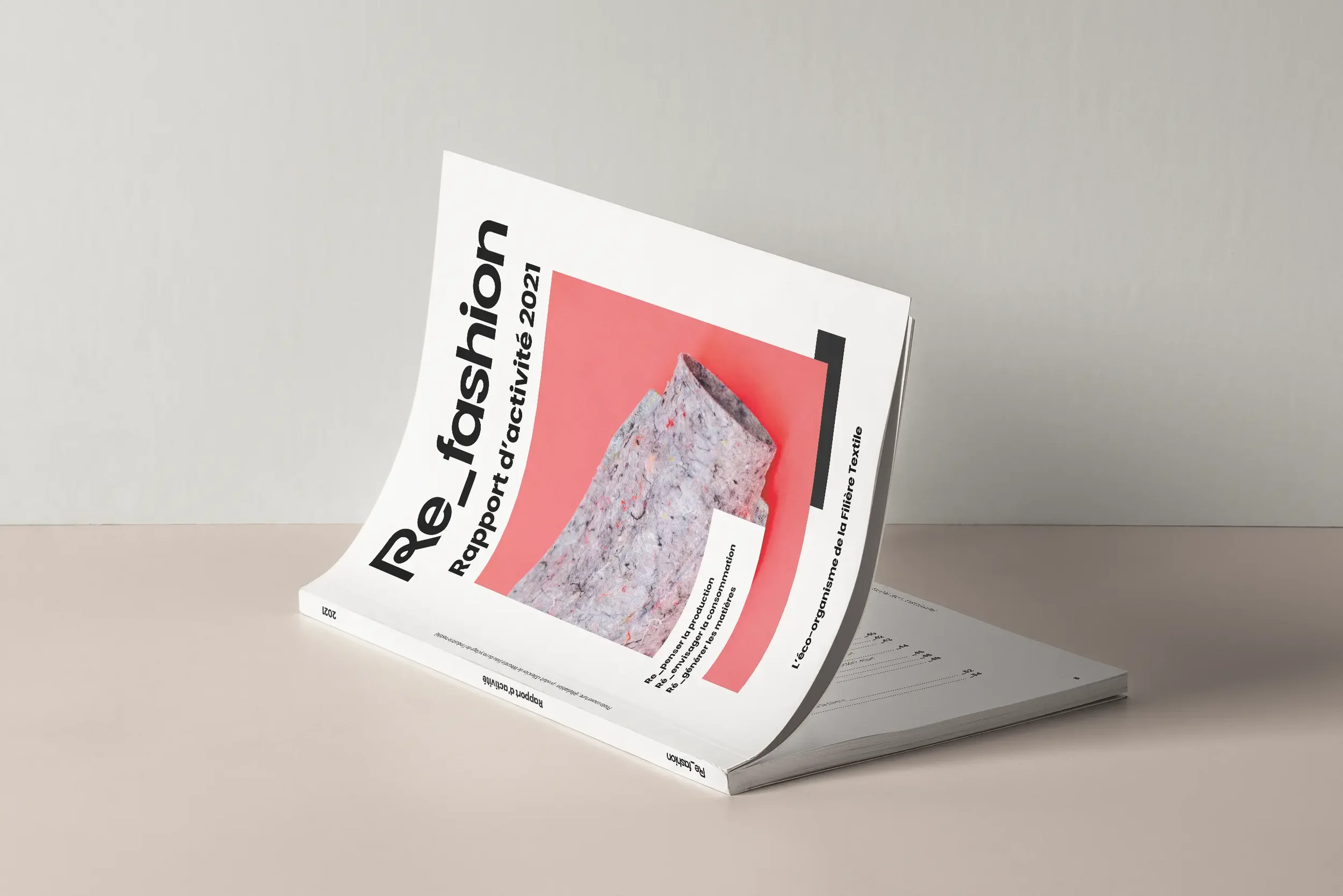 Design-Editorial-Refashion-RA21-1.webp