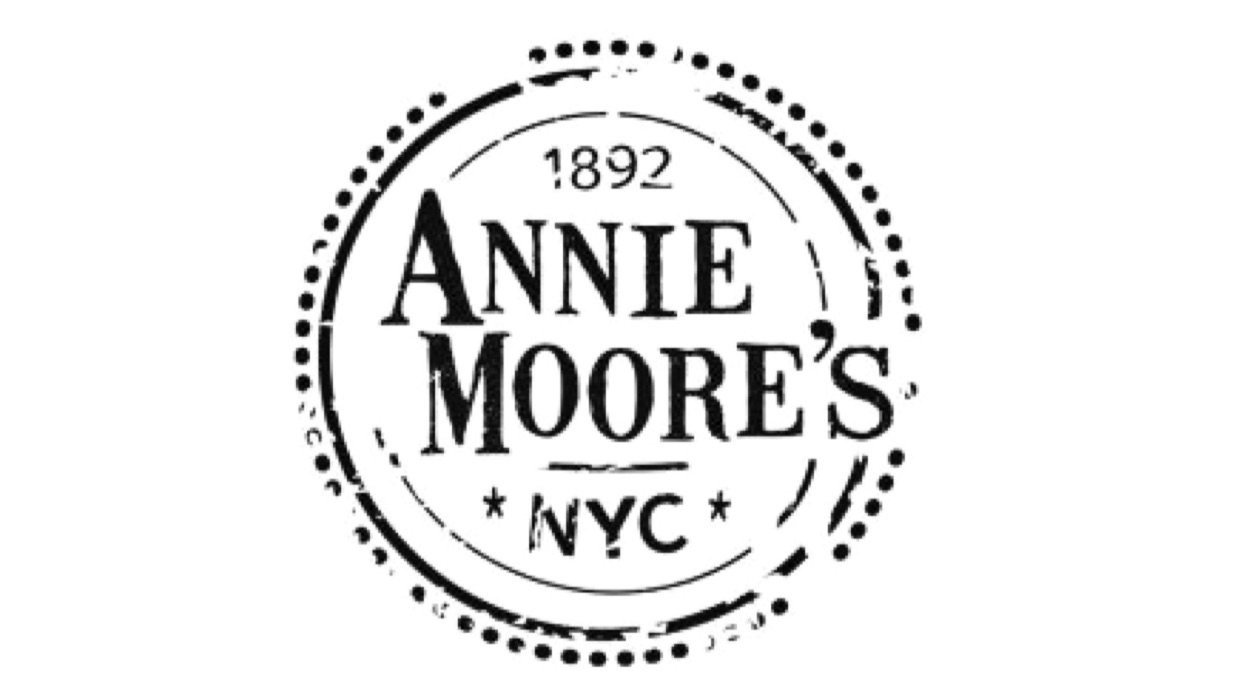 Annie Moore&#39;s Bar and Restaurant 