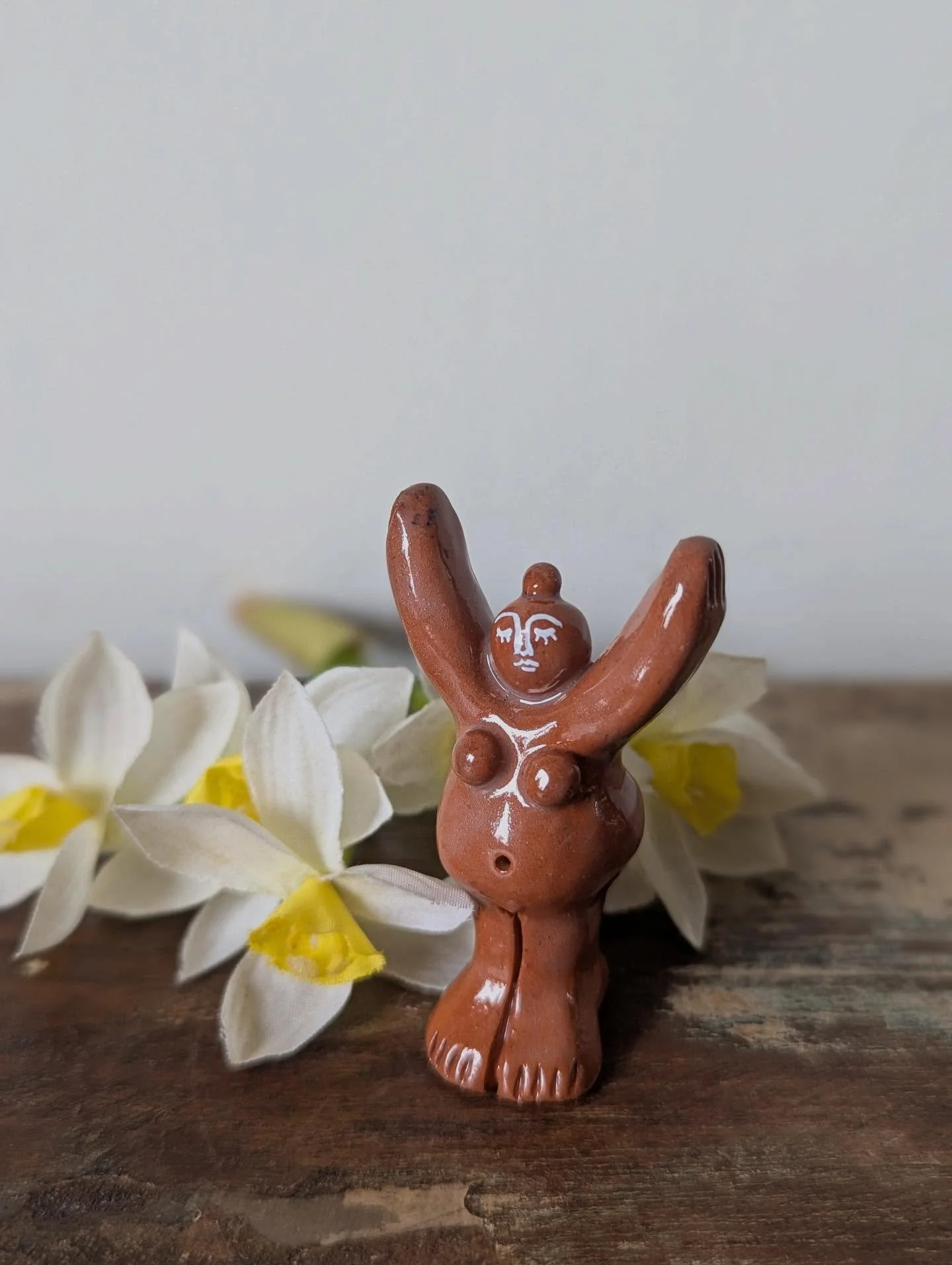 🌼Terracotta Strong Woman 🌼