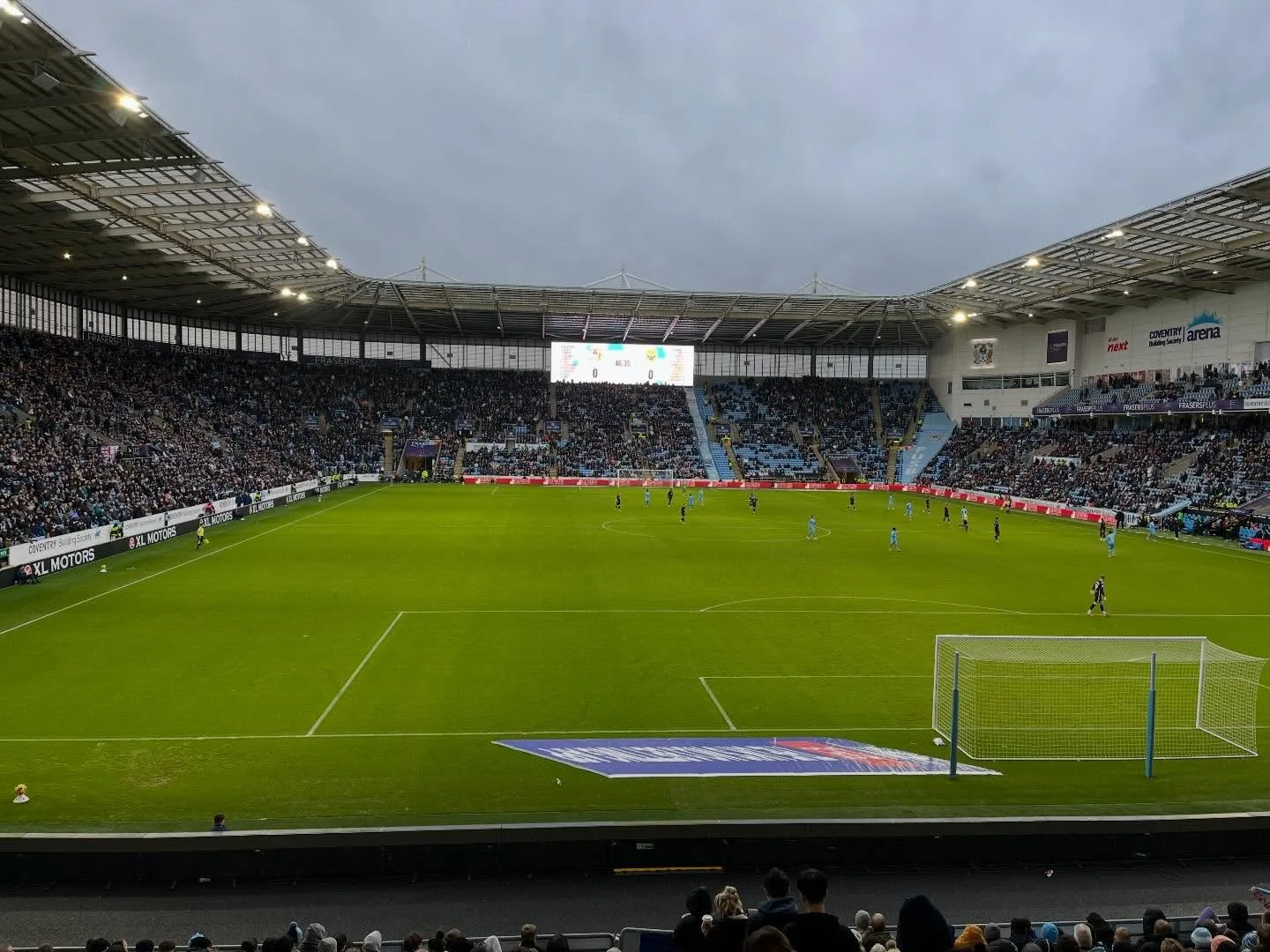 I went to my first football match over the weekend! Always great to do fun stuff with my beautiful wife, @sarahwixonturcott, and my brother-in-law, @davidwixon. ⚽️ 🥅 #coventrycityfc #pusb