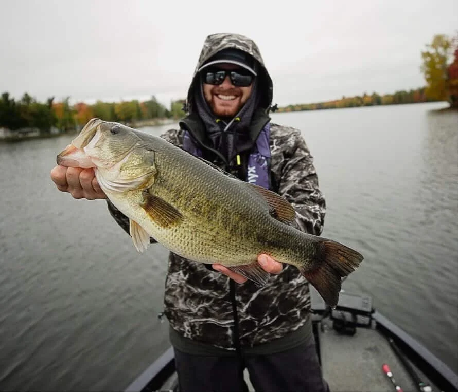 Early Season Largemouth Bass: Springtime Staging &amp; Prespawn Protocol