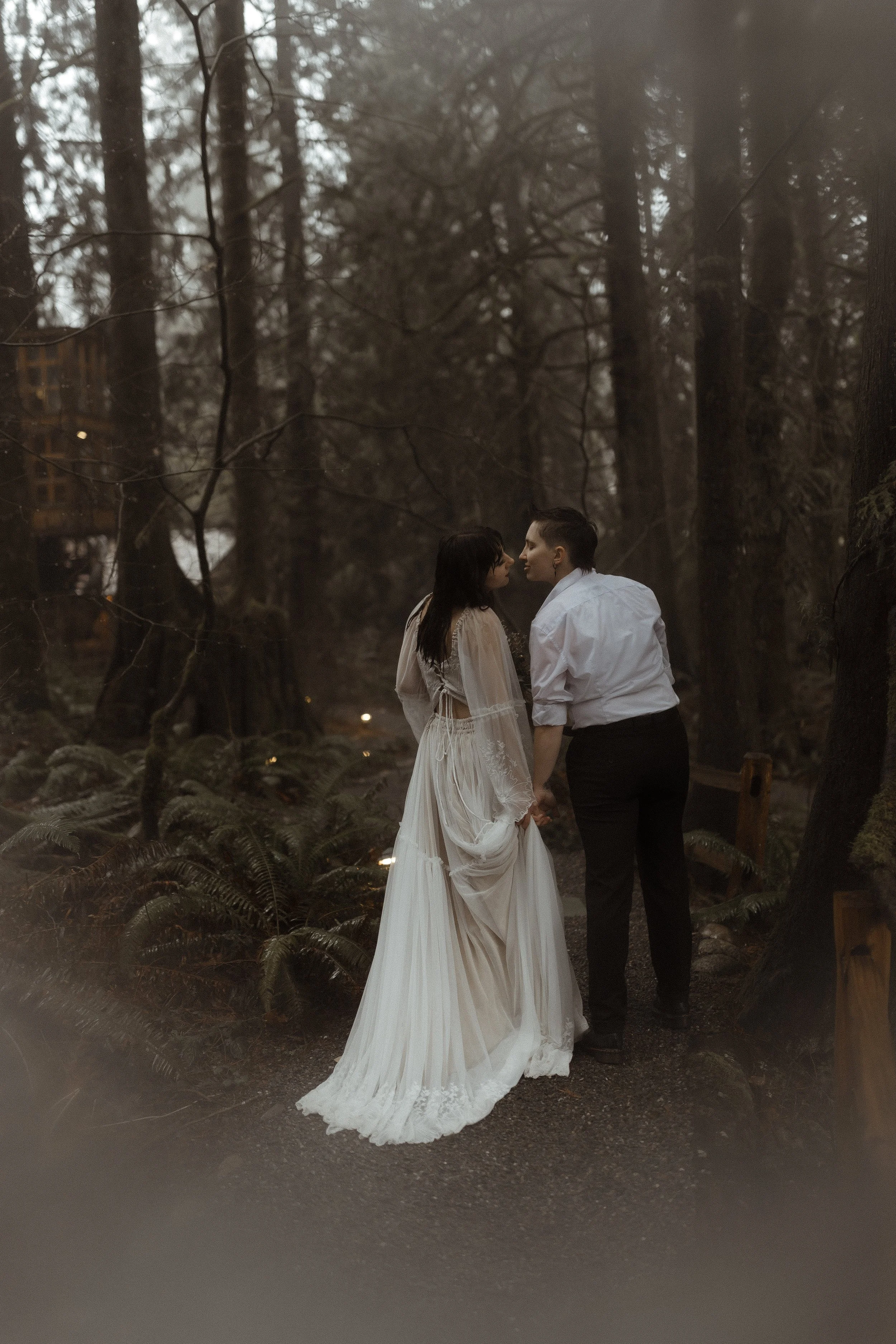 Ashley Scheider Seattle Elopement Photographer (3) (4).jpg