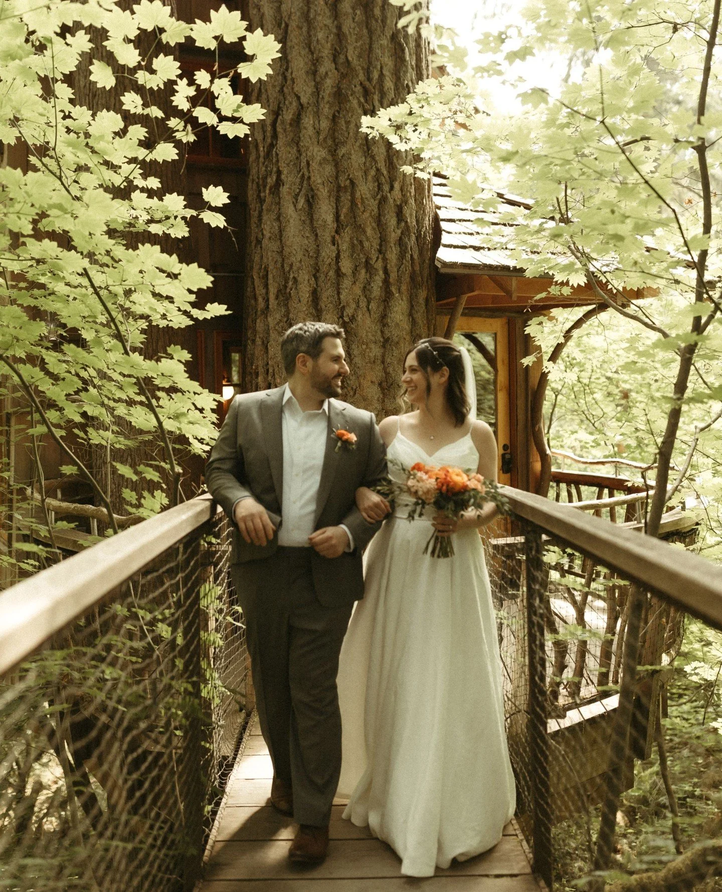 Let's get married in the treehouse forest 🌲✨️ Check our stories for our special offer for new, soon-to-be 2026 wedding couples⁠ ⬆️⁠
⁠
📸: @ashleyhillstead_⁠
⁠
#treehouse #wedding #elopement #forest #forestwedding #weddingvenue #washington #seattle