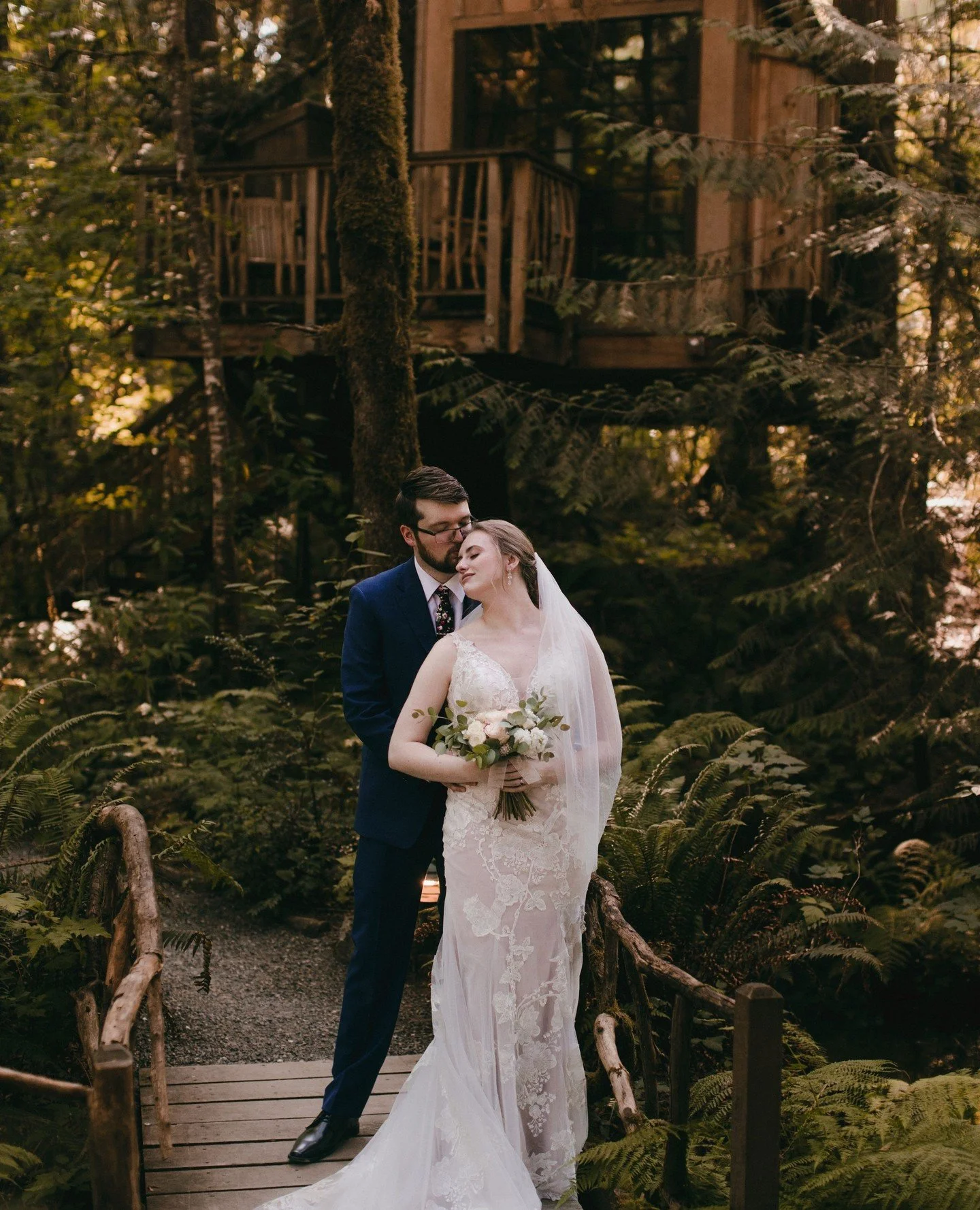 Elope in the trees this year for a whimsical forest celebration you'll never forget 💓 ⁠
⁠
📸: @verapashphoto⁠
⁠
Ready to start planning your dreamy event? Meet our recommended vendors + see the venue at our Wedding Venue Open House on April 25th! Li