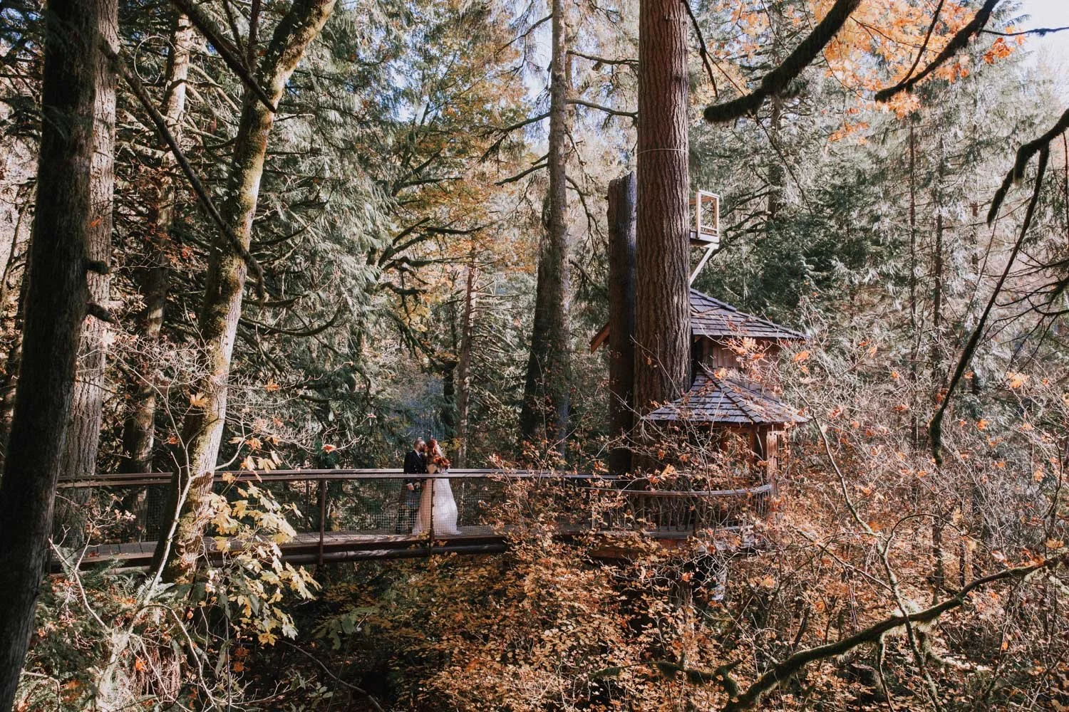 Autumn Elopement Throwback at Treehouse Point