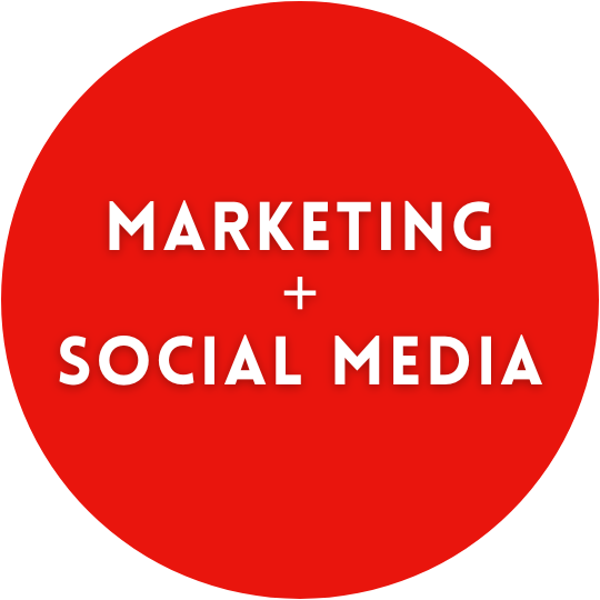dot-comma-marketing-social-media.png