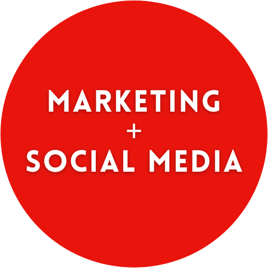 dot-comma-marketing-social-media.png