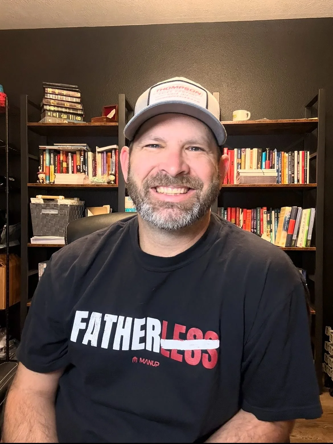 📣📣📣 TODAY ONLY 📣📣📣

If you set up a recurring gift of any amount today, we will send you a brand new Man Up T-shirt (while supplies last). 

Your support goes towards providing housing, transportation, and job placement training for dads in cri