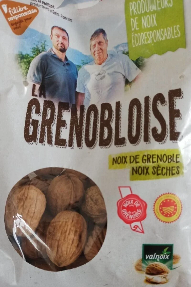 vente en grande surface de noix de Grenoble écoresponsable
