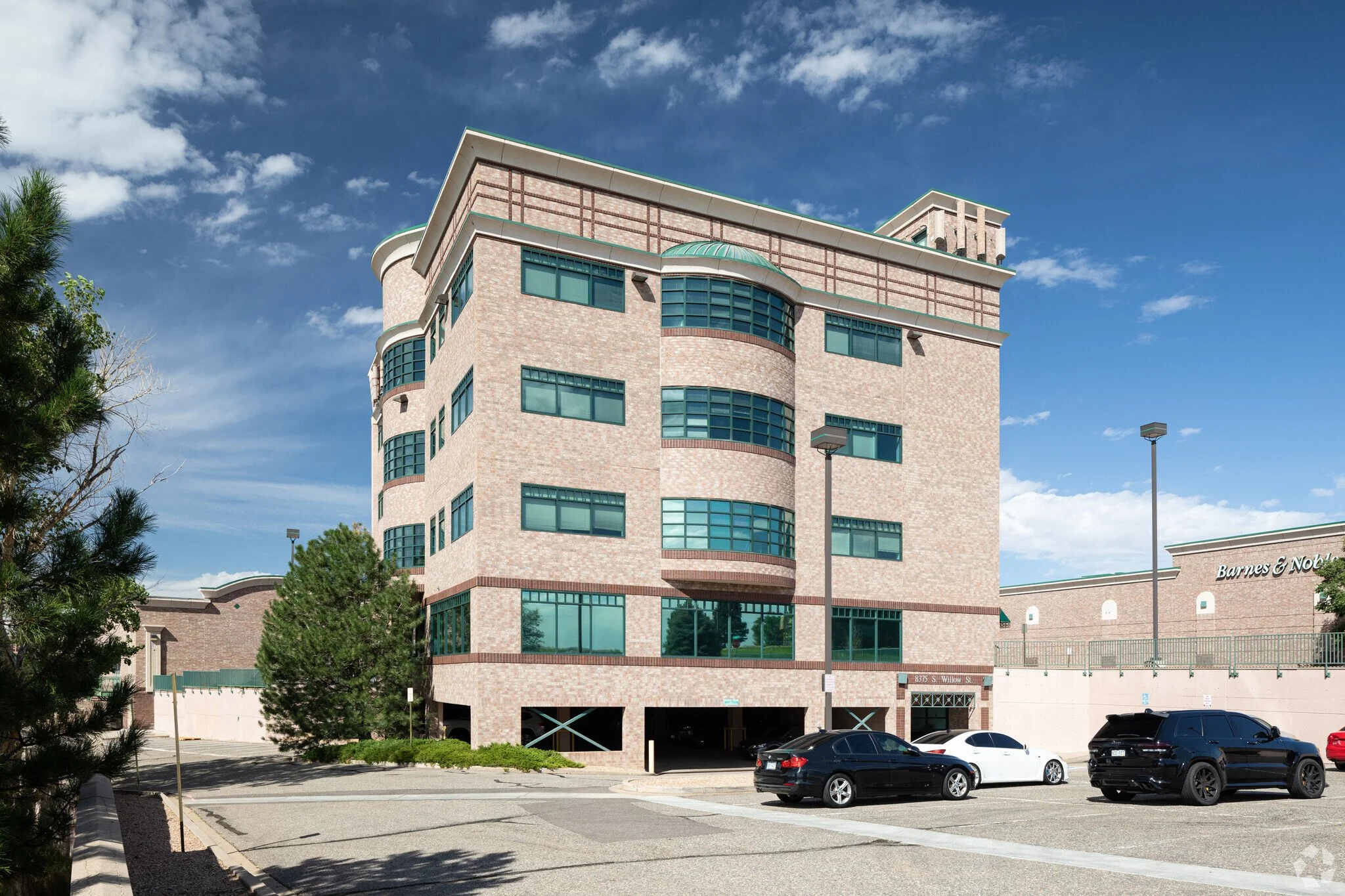 8375 S Willow St.jpeg