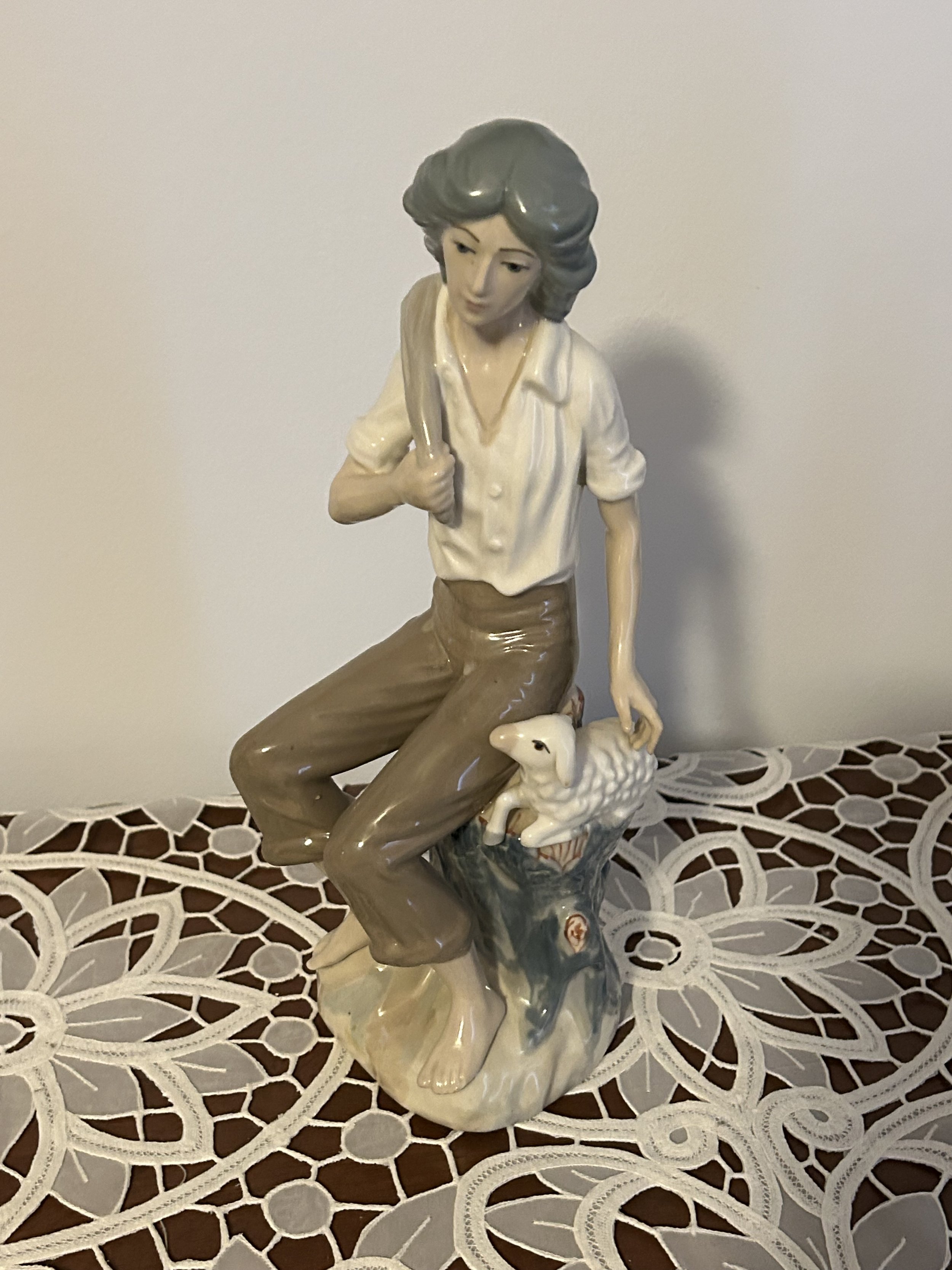 Statue - Boy w/Lamb