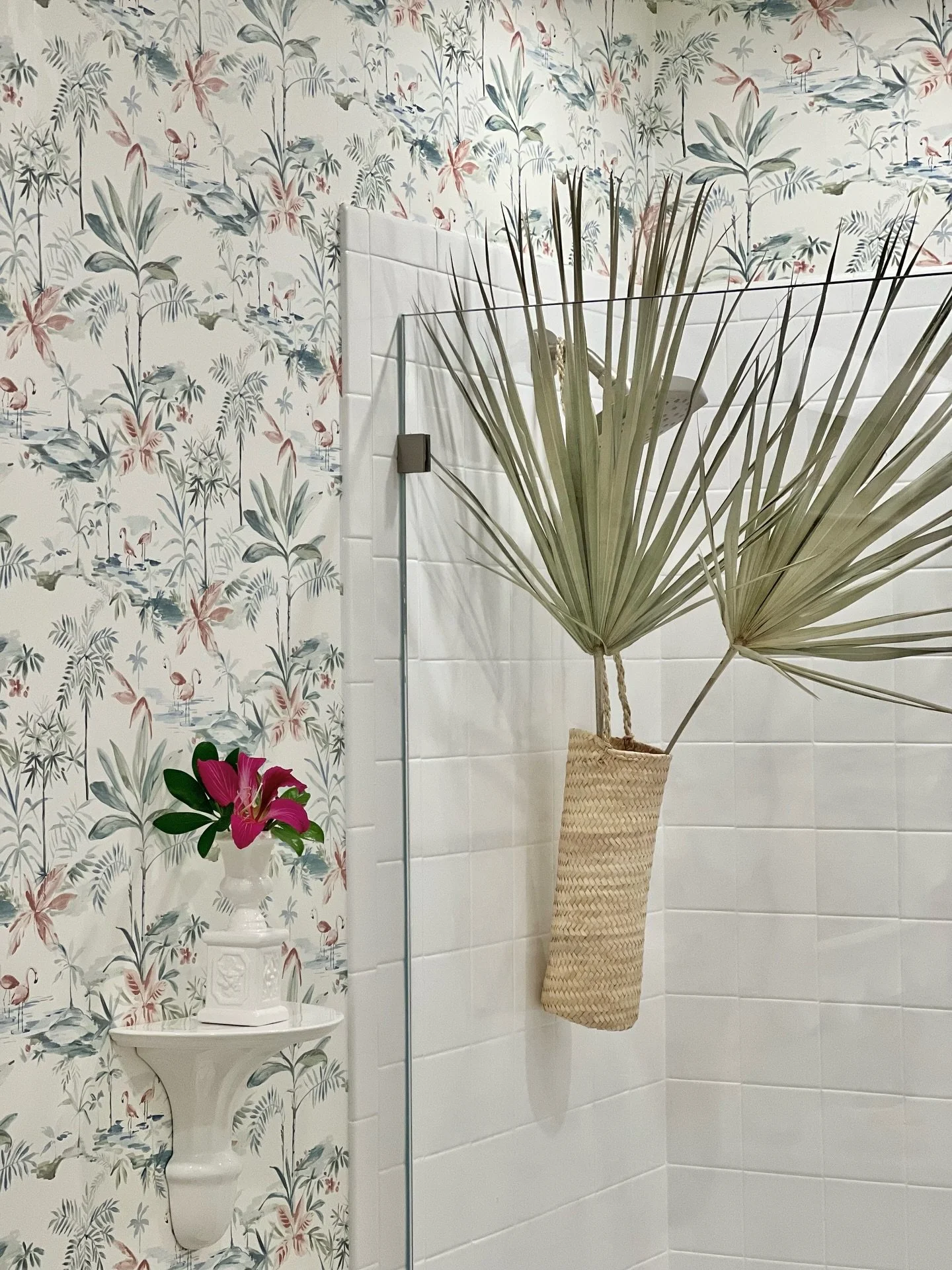 Wine holder, flower holder, purse, make it what you want it to be #lifeinterpretation #exquisitelybored