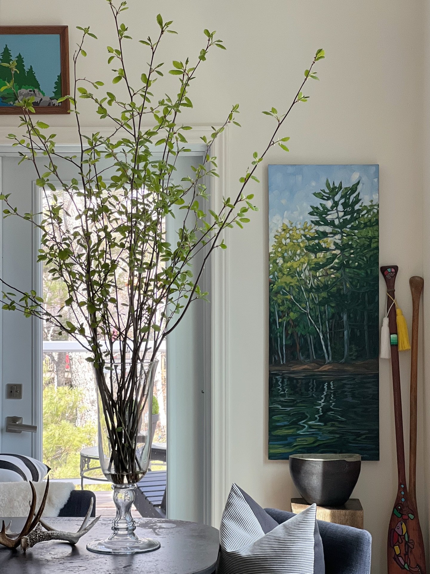 That was a day! At my desk for a 7am start, calls, purged a closet, organized the tool bench, planted 8 shrubs and mulched, put out the spring planters and now back at the desk! How&rsquo;s that for a flexible work day! 💪💻