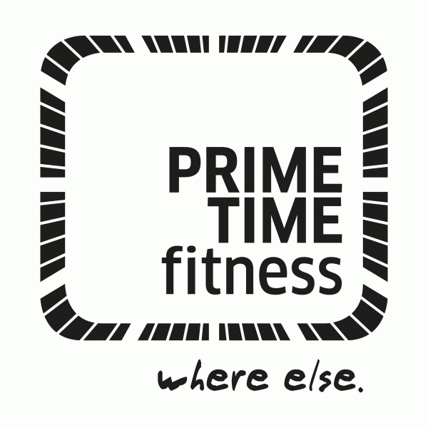 Logo von PRIME TIME fitness mit schwarzem Rahmen und schwarzem Text, darunter die Aussage 'where else.'