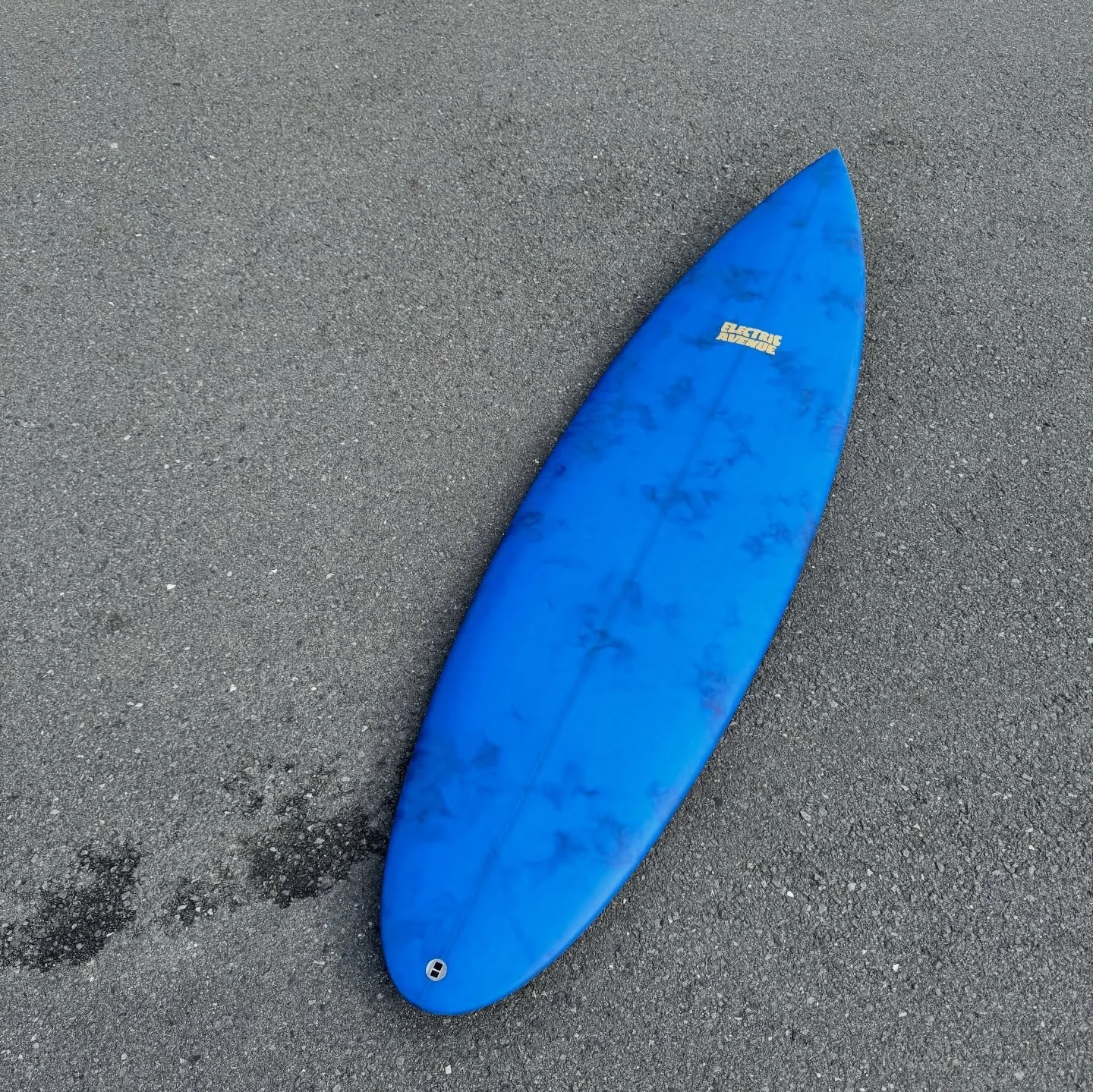 ~ 6'4 x 19 1/2 x 2 9/16 ~

Abstract Deep blue step up for Joshy