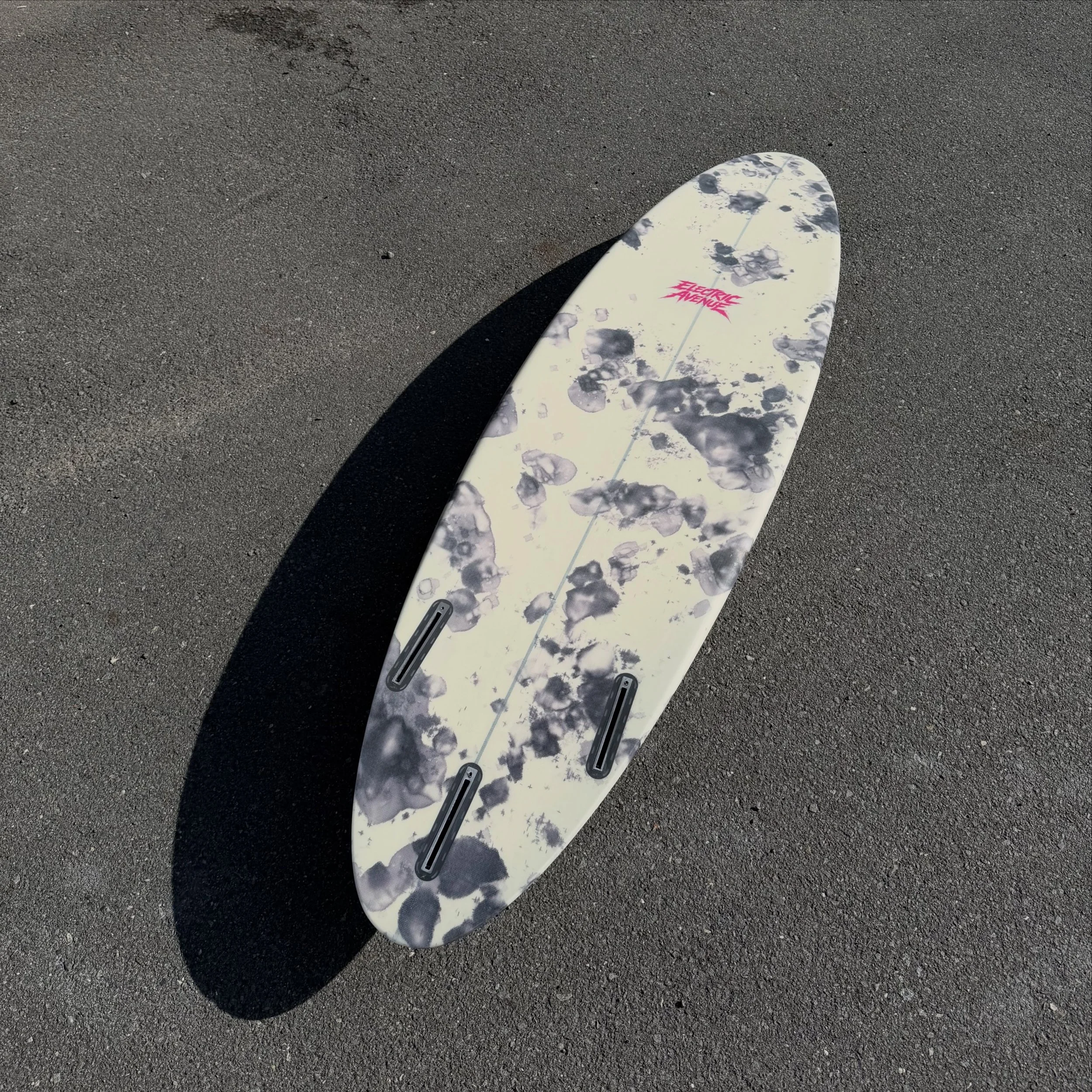 ~ 6'2 x 18 1/2 x 2 3/8 ~ 

Black mould 6'2 step up for Cobi
