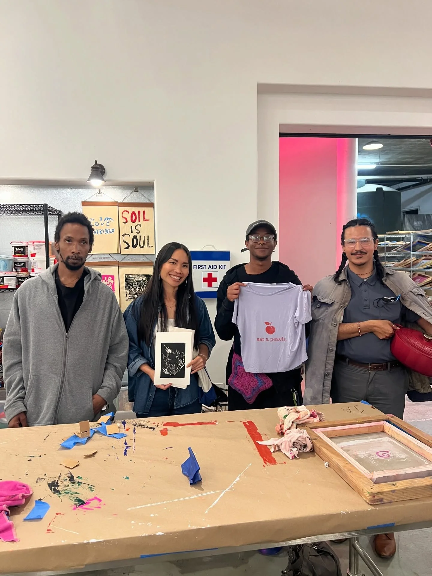 On Monday, we ventured out of The Mark Twain and explored the art of Screen Printing &amp; Linocutting at @metabolicstudio! After a productive study session for our Food Handler&rsquo;s license, we wound down at the Studio by printing vibrant colors 