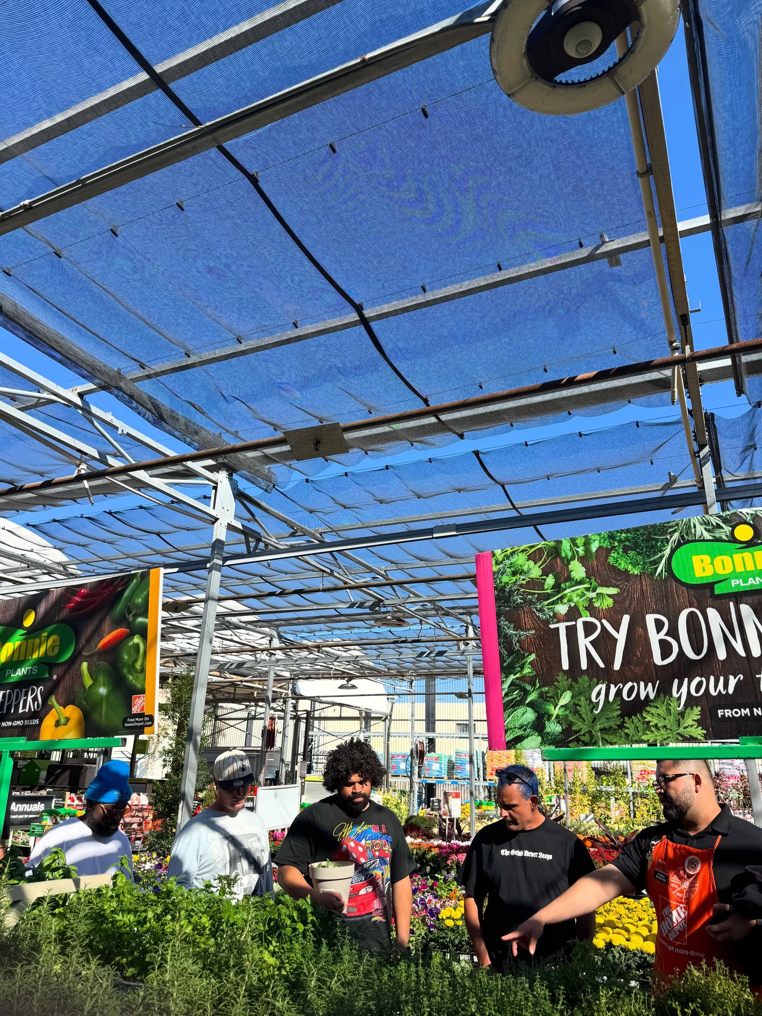 Thank you to Jose and the North Hollywood @homedepot for sharing such hospitality, knowledge, and generosity as the Redemption House Garden Club went on our first outing to pickup some plants! Salsa was on our minds as the residents picked up tomatoe