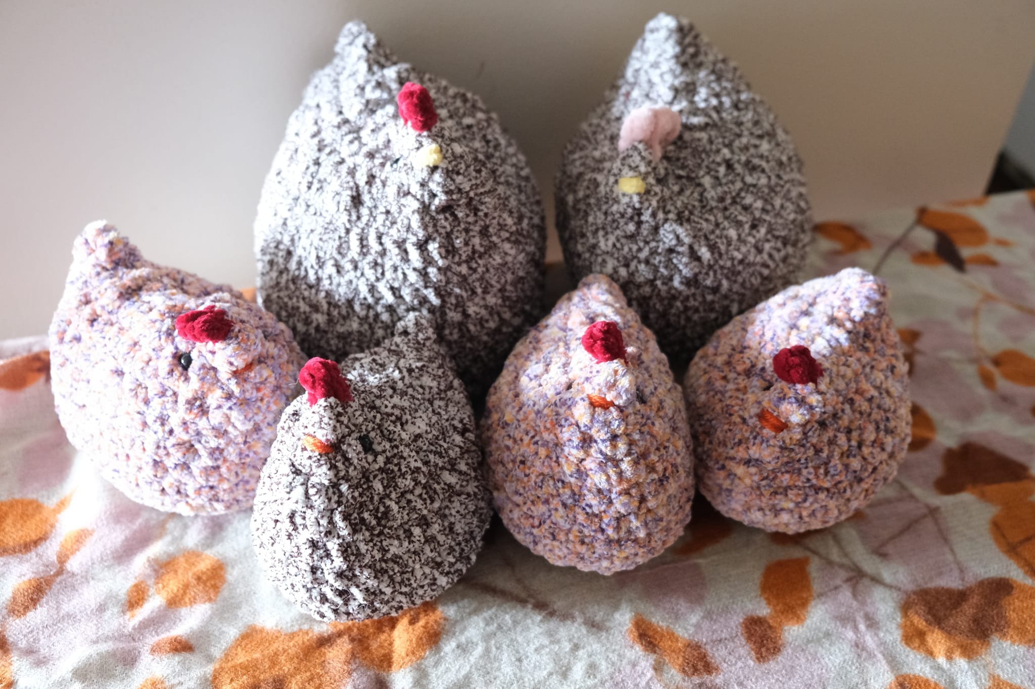 crochet chickens