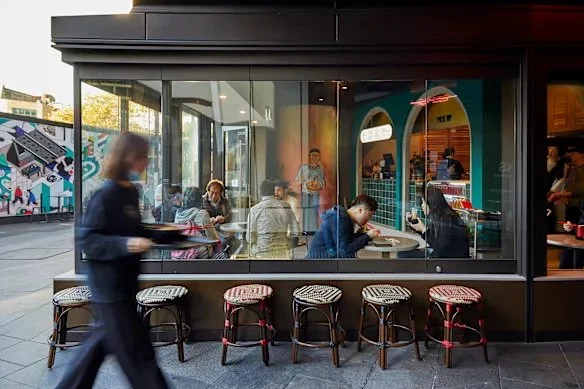   MALAY CHINESE NOODLE BAR  
  Shop CQT06/33 Pitt St, Sydney NSW 2000  
 DISCOVER 