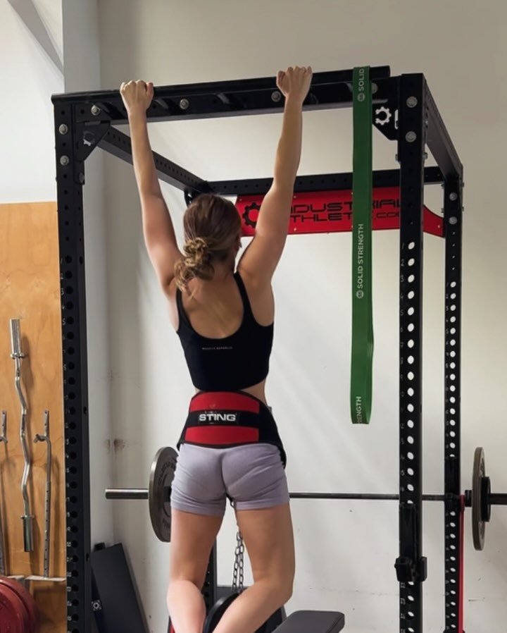 Upper body session in ACTION for Isla 🔥

Coach @strengthcoachxavier 

#strengthtraining #tasmanperformance #athletedevelopement #training #femalestrength #teamtp #speedtraining