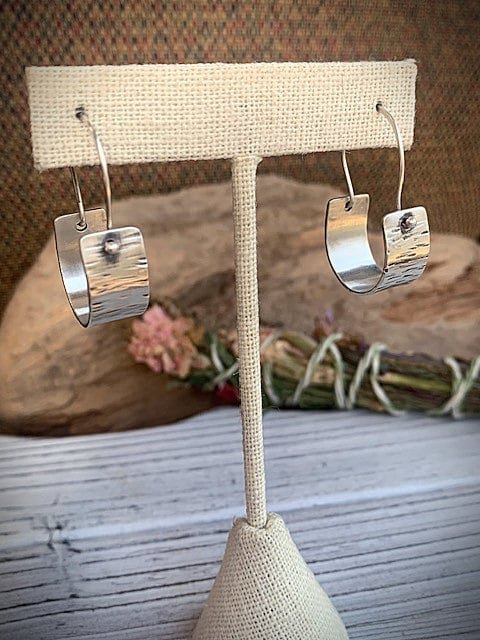 https://i.etsystatic.com/6200159/r/il/ee38a9/5953880513/il_fullxfull.5953880513_looc.jpg