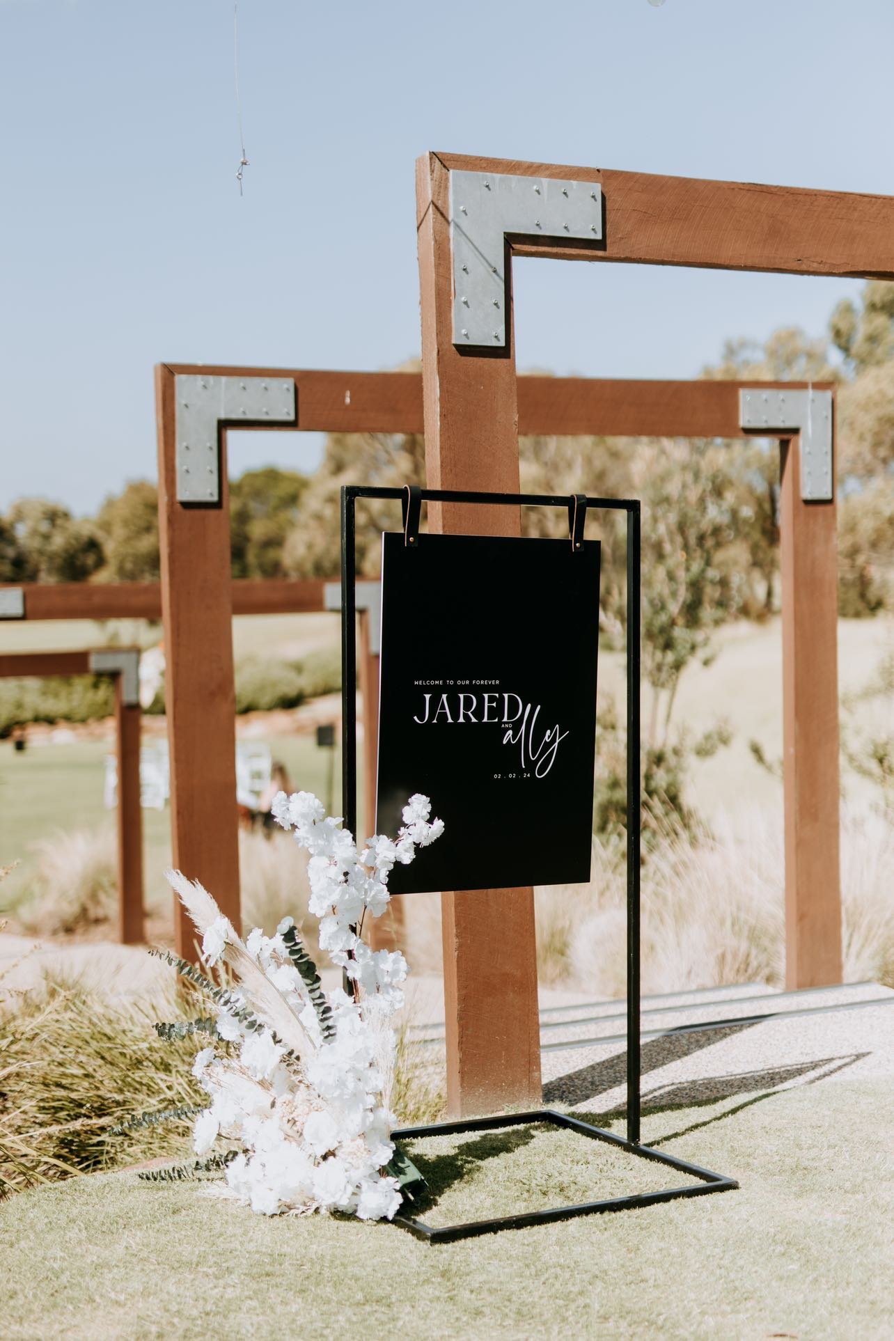 Welcome Sign 1.jpg