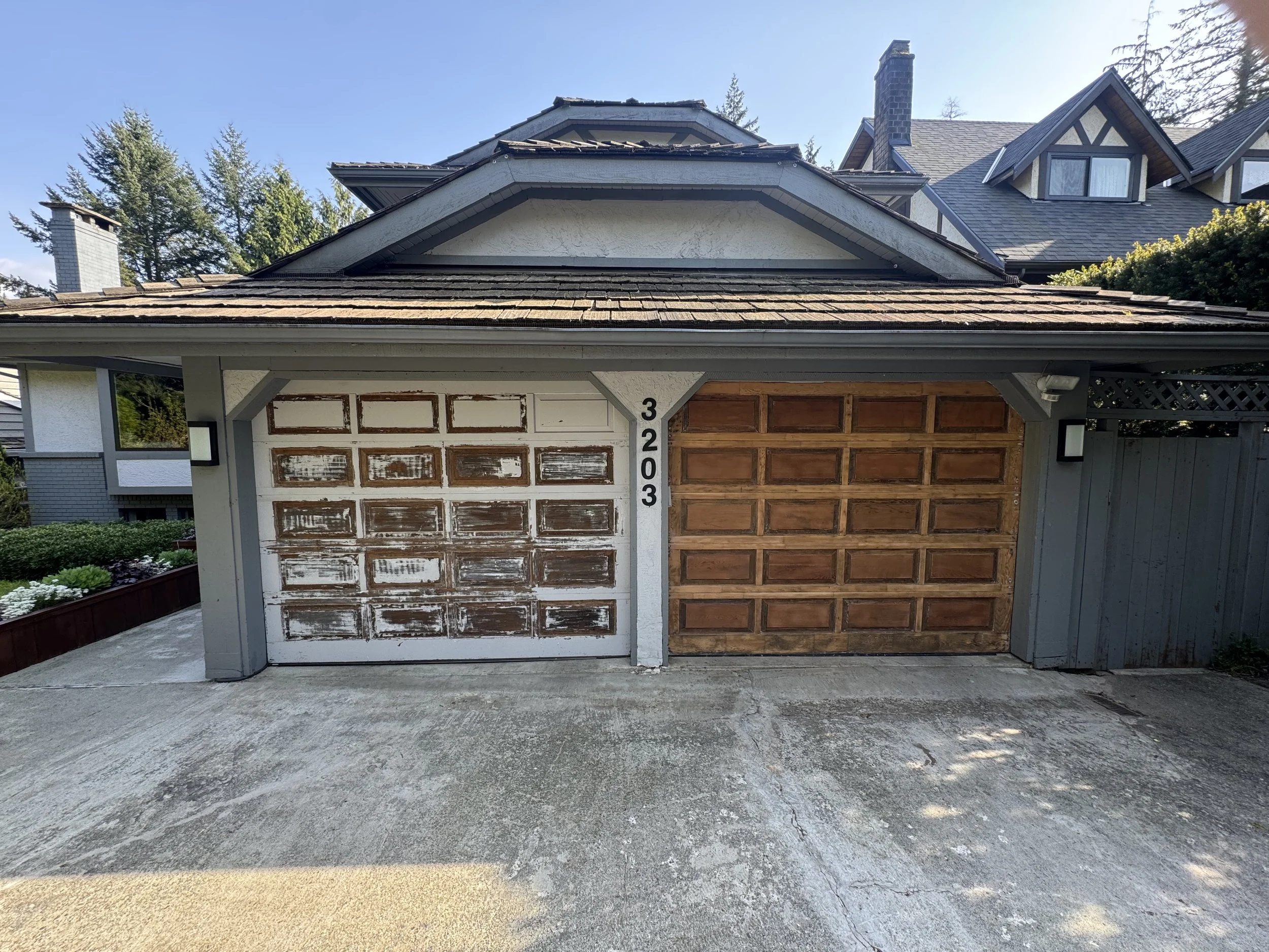 garage door stripping and sanding, garage door refinishing, garage door comparison, West Vancouver painters