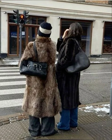 (faux) long fur coats