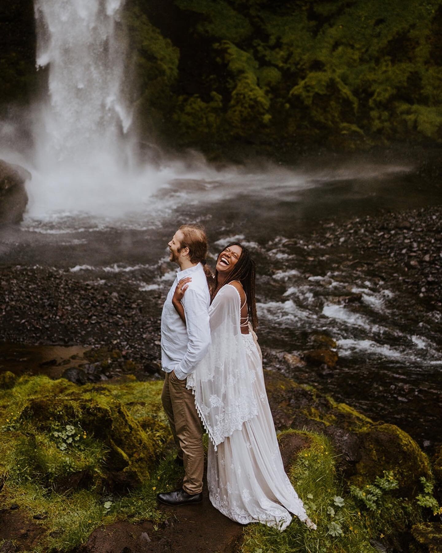 Iceland adventure, anyone??
This has gotta be the most beautiful place I&rsquo;ve ever been to. 
More photos from magical day are up on the blog at the link in bio! If you are looking for inspo for your own elopement, look no further!