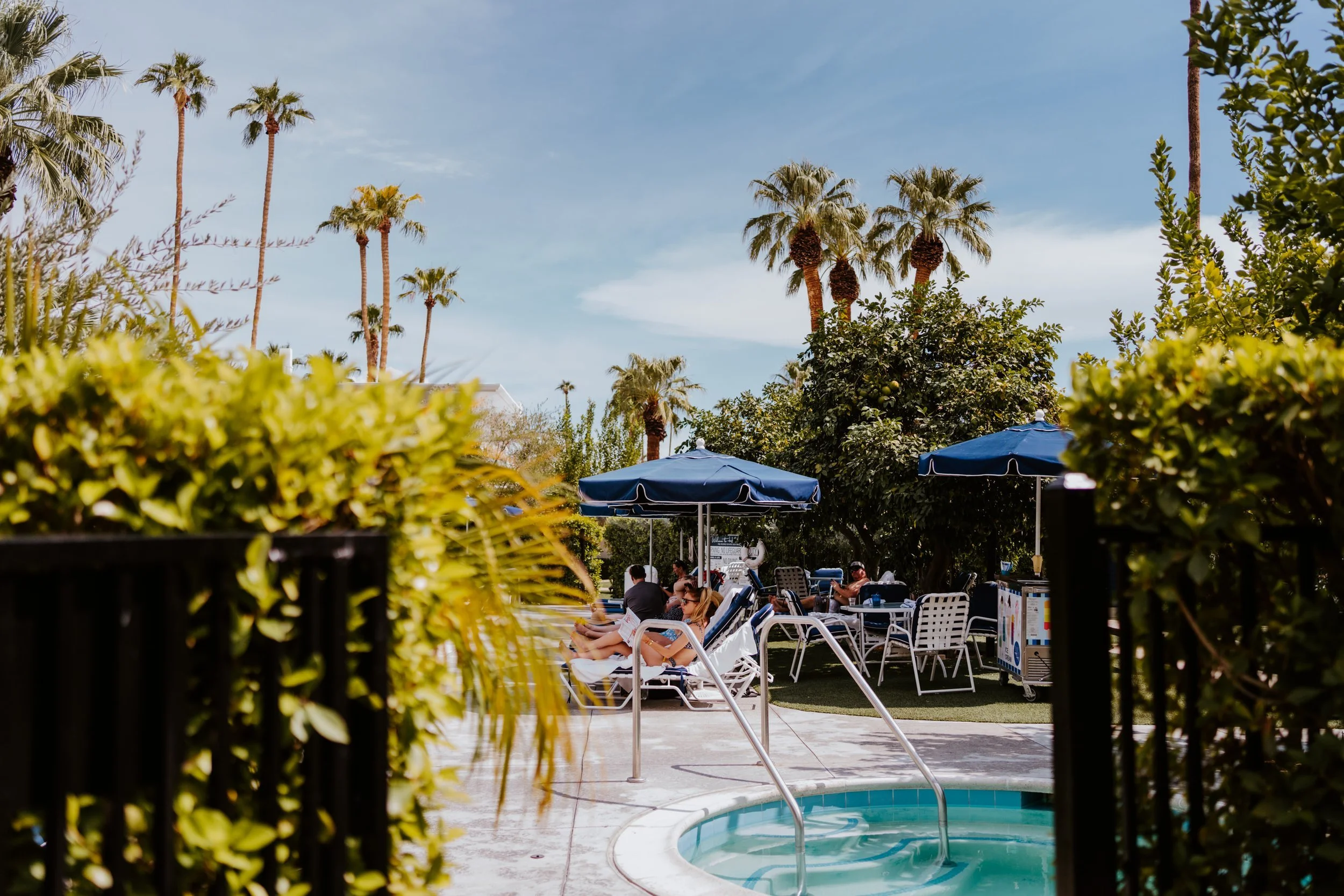 Holiday House Palm Springs, Photo by Tida Svy, Palm Springs Elopement Photographer