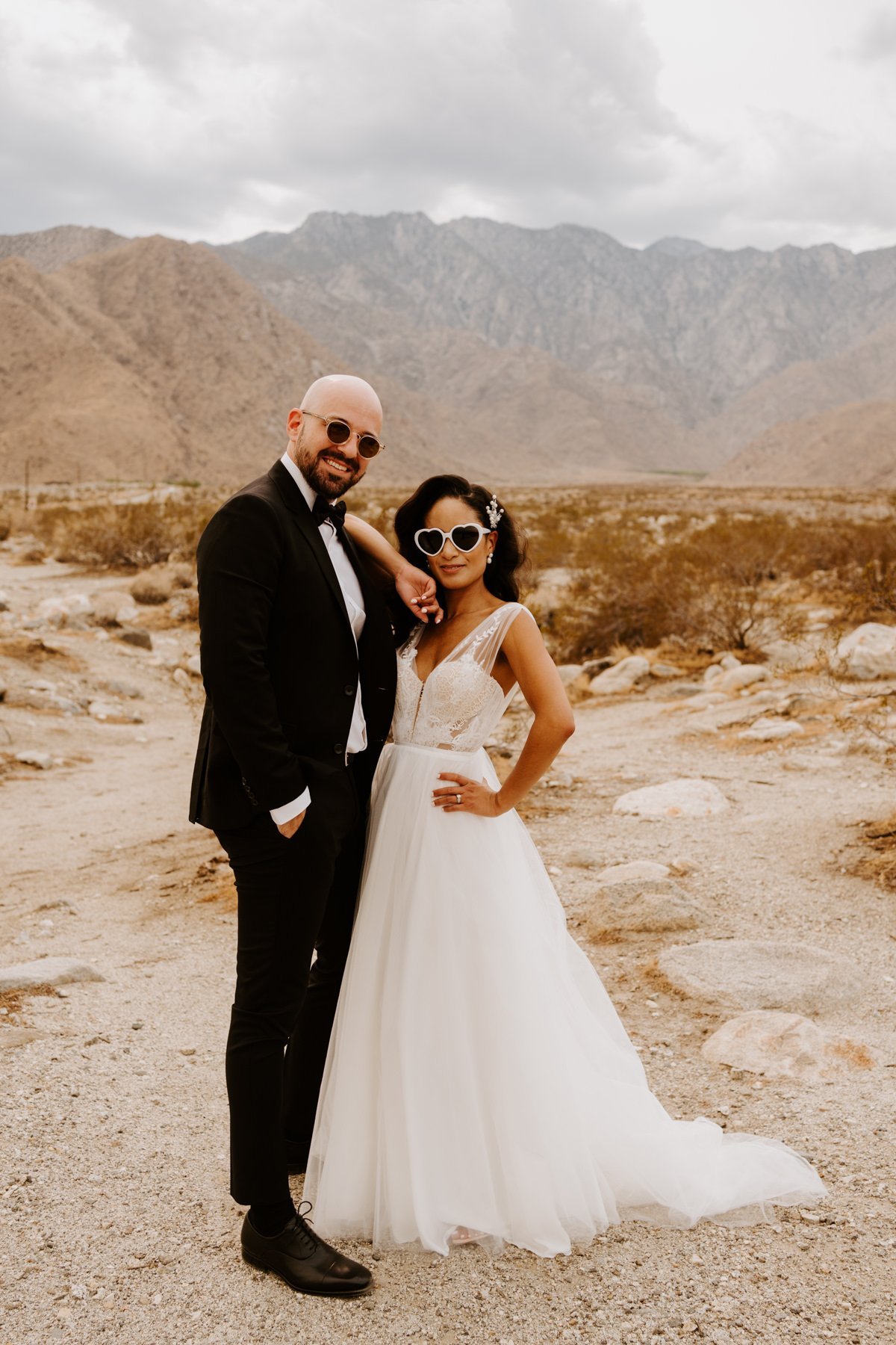 Editorial Bride and groom Palm Springs desert wedding photo, Photo by Tida Svy, Palm Springs Elopement Photographer