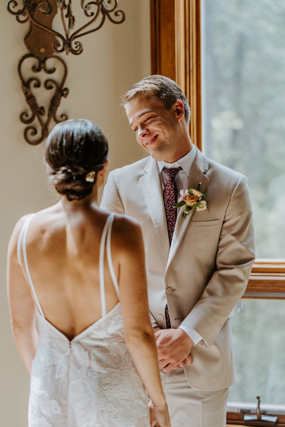 Bride and groom first look at Castle in the Forest in lake arrowhead, airbnb wedding, Photo by Tida Svy