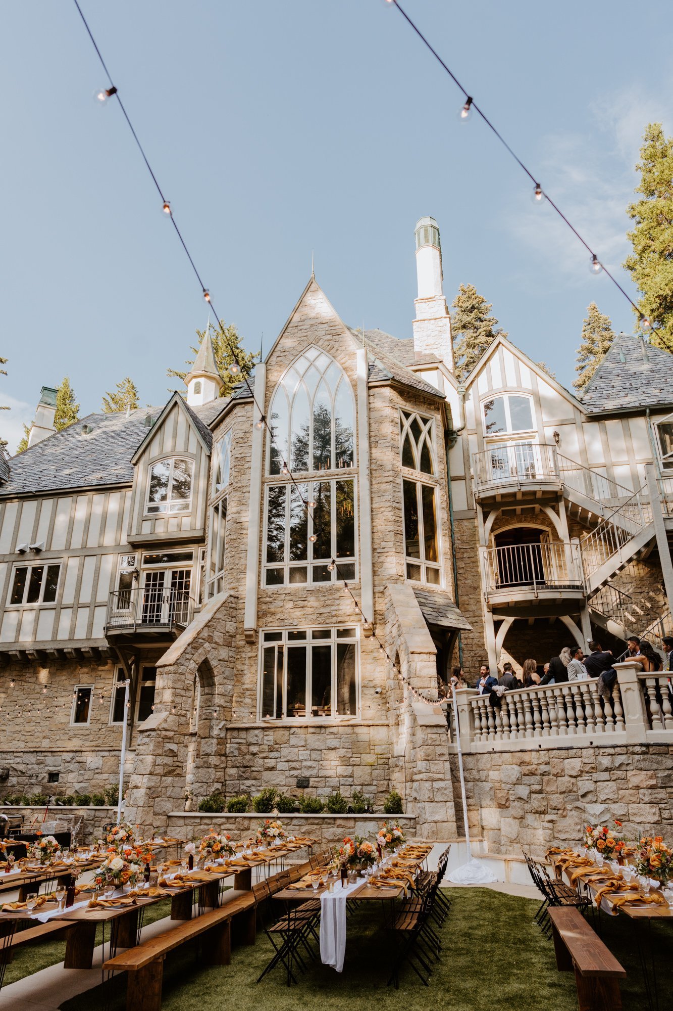 Enchanted forest castle wedding at Castle in the Forest in Lake Arrowhead, magical castle airbnb wedding, fall inspired wedding, photography by Tida Svy