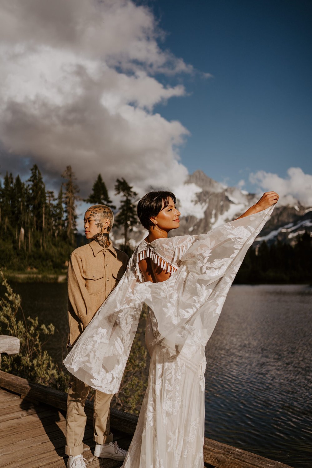 North Cascades National Park Elopement at Picture Lake, Pacific Northwest Elopement, Washington Elopement, Photography by Tida Svy | www.tidasvy.com