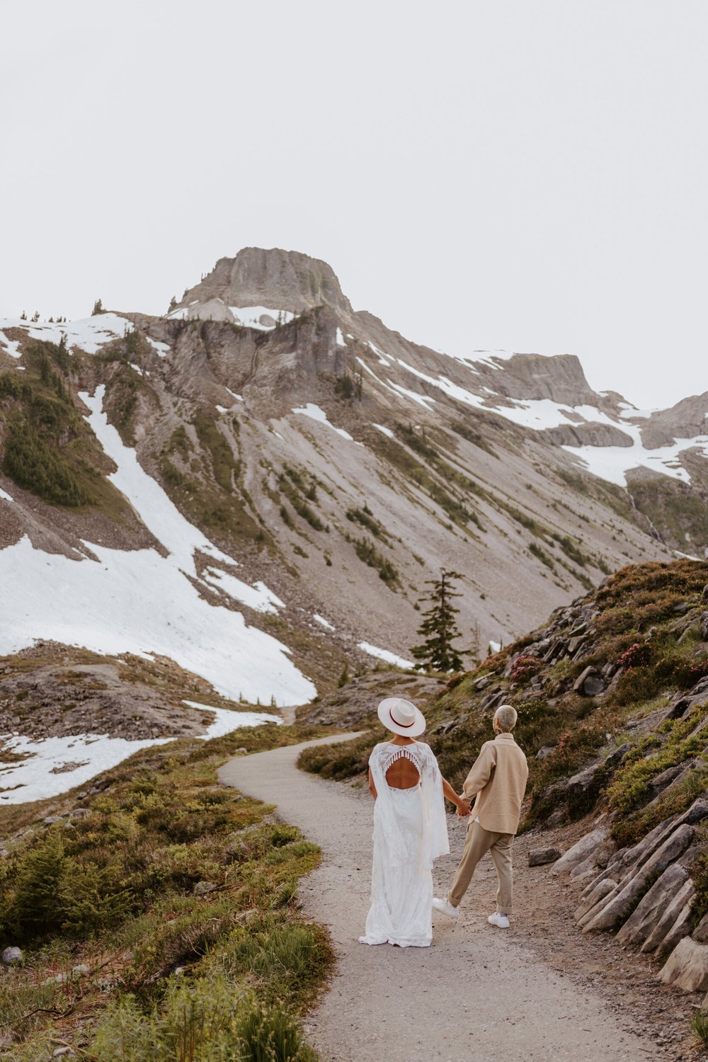 North Cascades National Park Elopement at Bagley Lake, Mt.Baker Elopement, Artist Point Elopement, Pacific Northwest Elopement, Lesbian Couple, Photography by Tida Svy | www.tidasvy.com