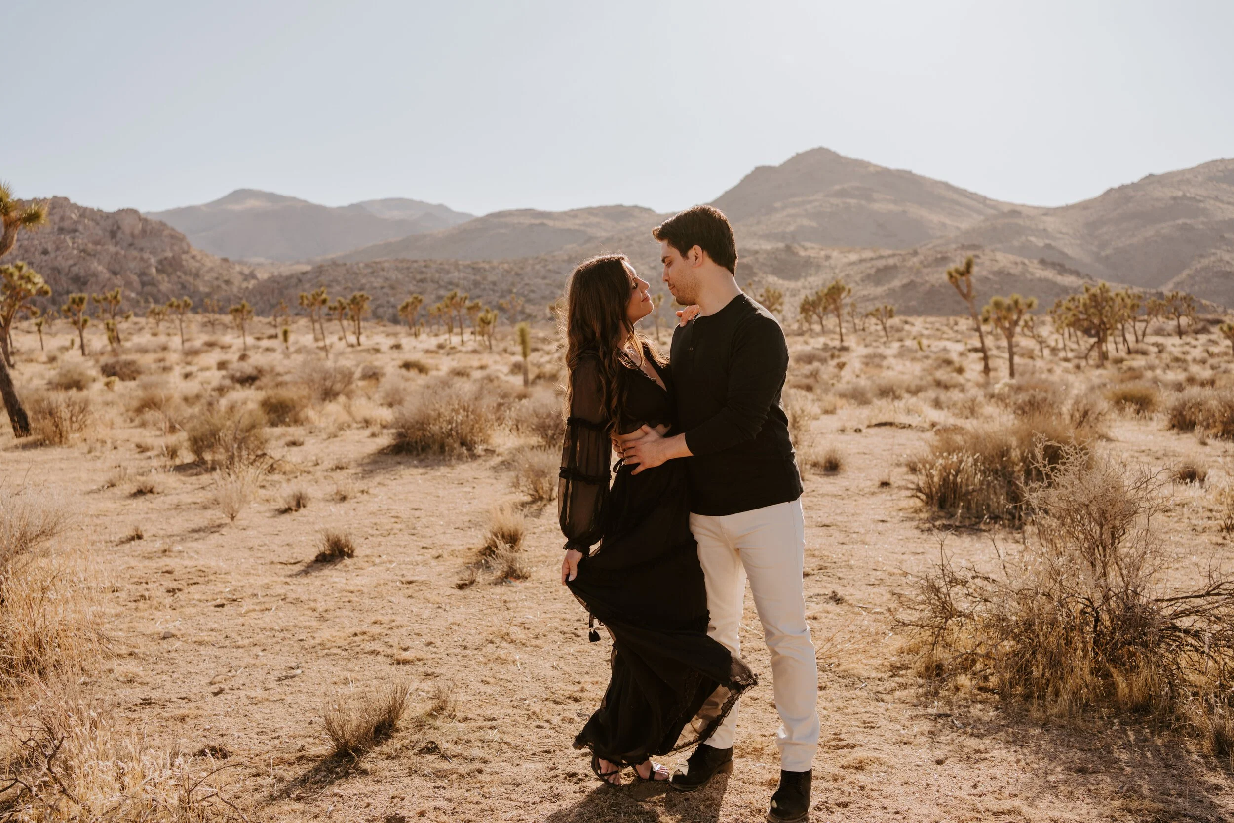 Joshua Tree Engagement Session | Joshua Tree National Park Couples Photos | Joshua Tree  Photographer | Romantic Couples Photos | Golden Hour Desert Photos | Hidden Valley Picnic Area